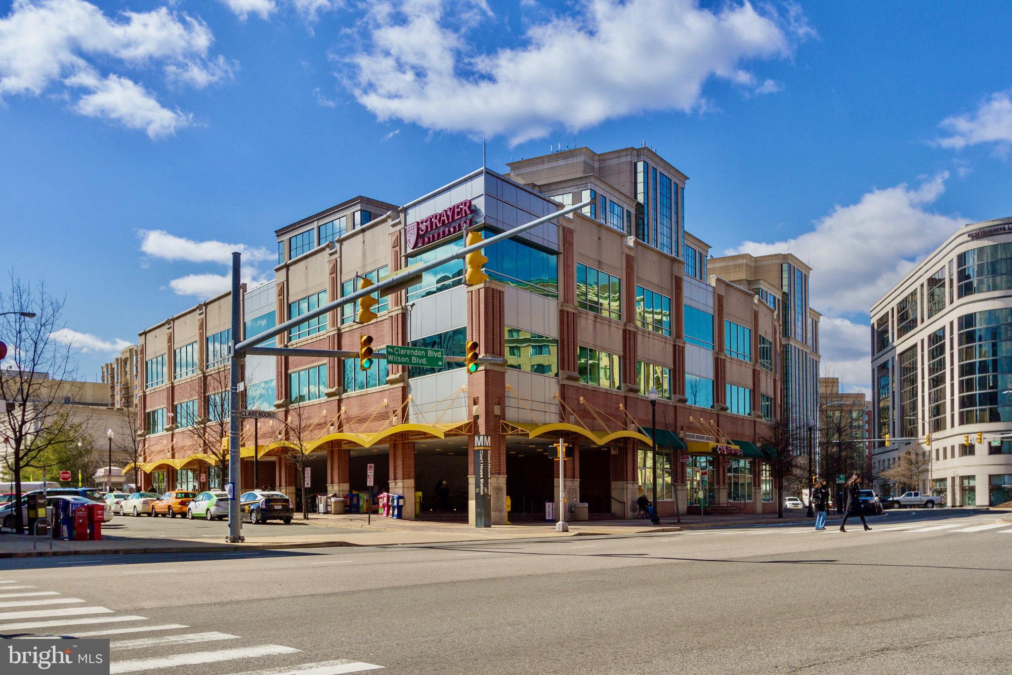 RHODES HILL SQUARE - Residential