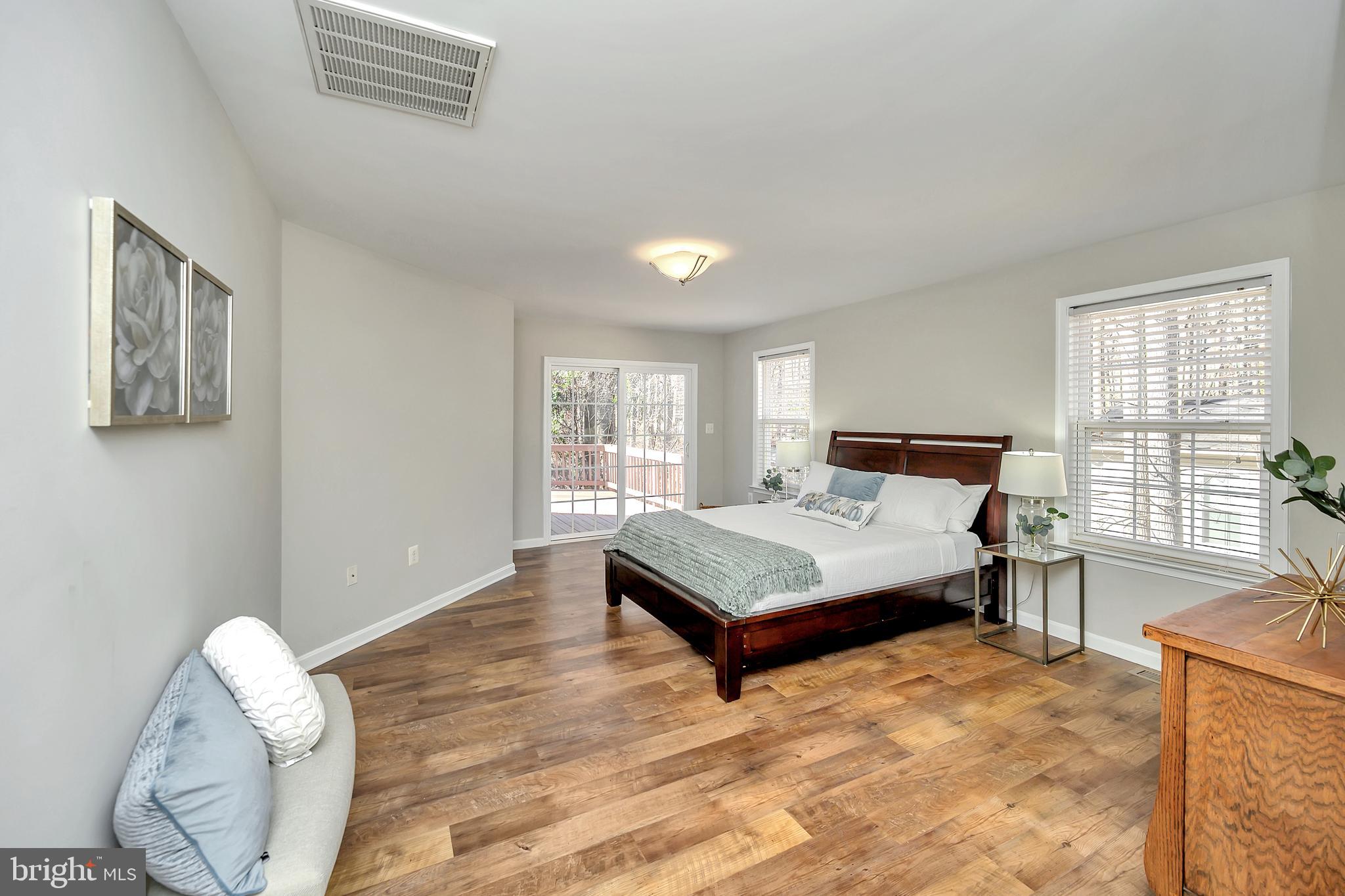 LAKE OF THE WOODS - Residential