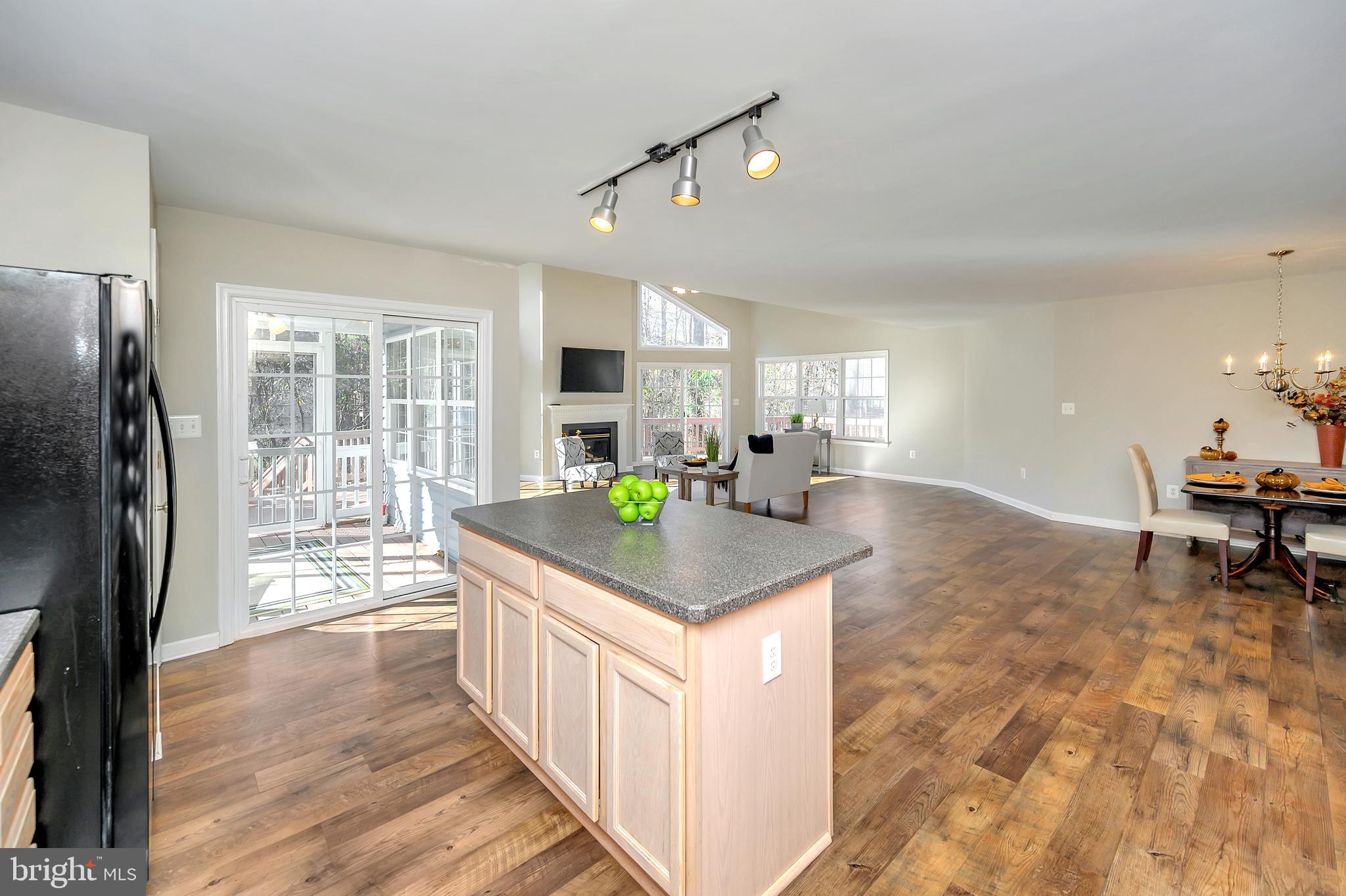 LAKE OF THE WOODS - Residential