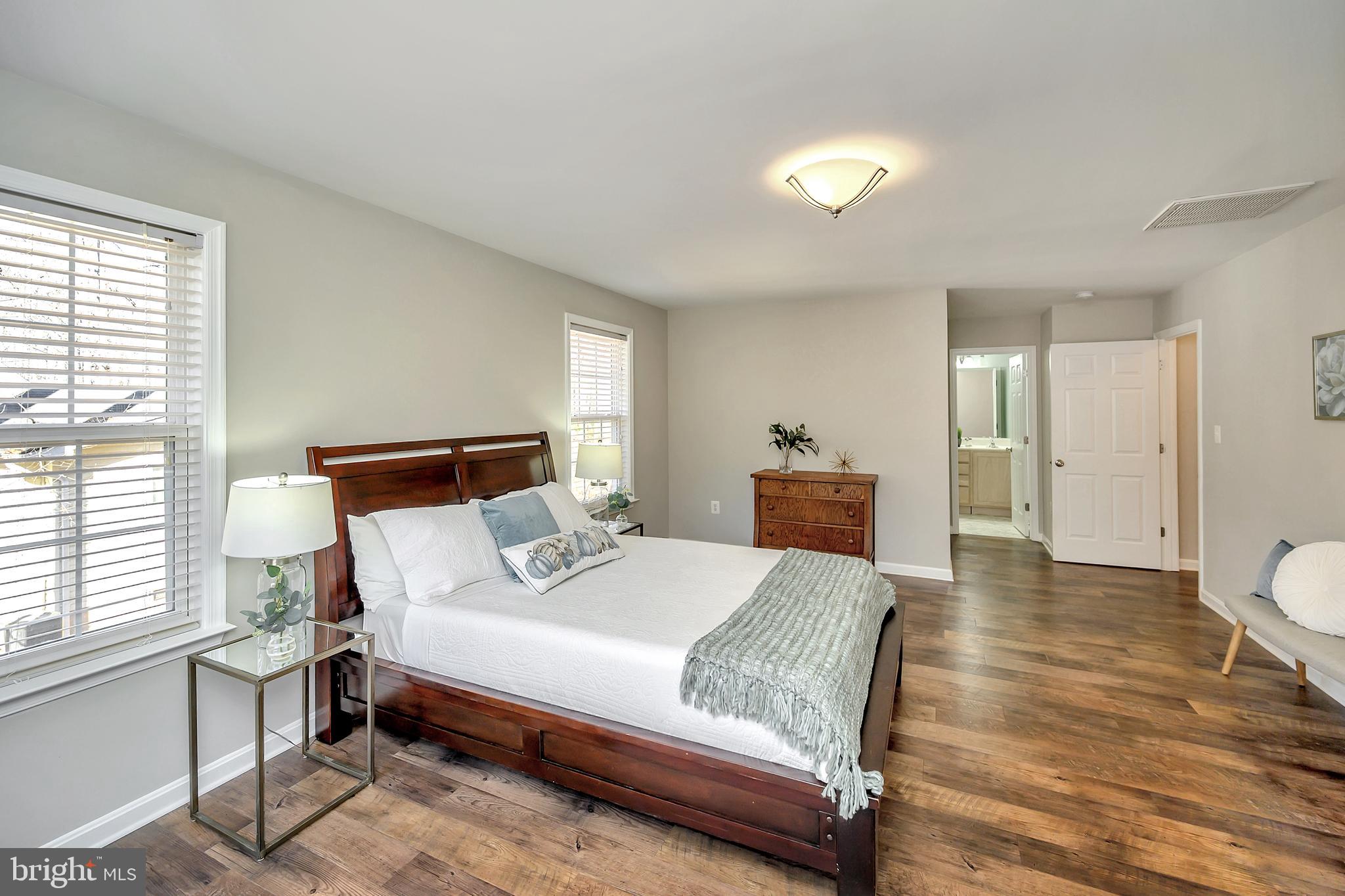 LAKE OF THE WOODS - Residential