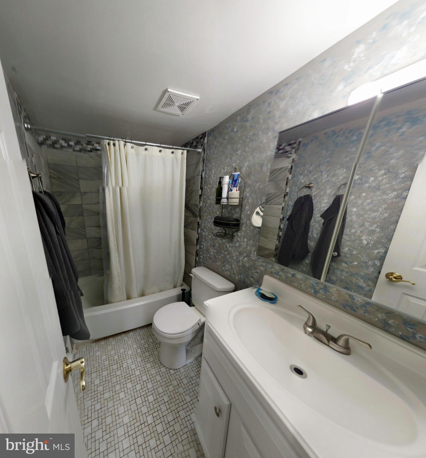 DALE CITY - Residential