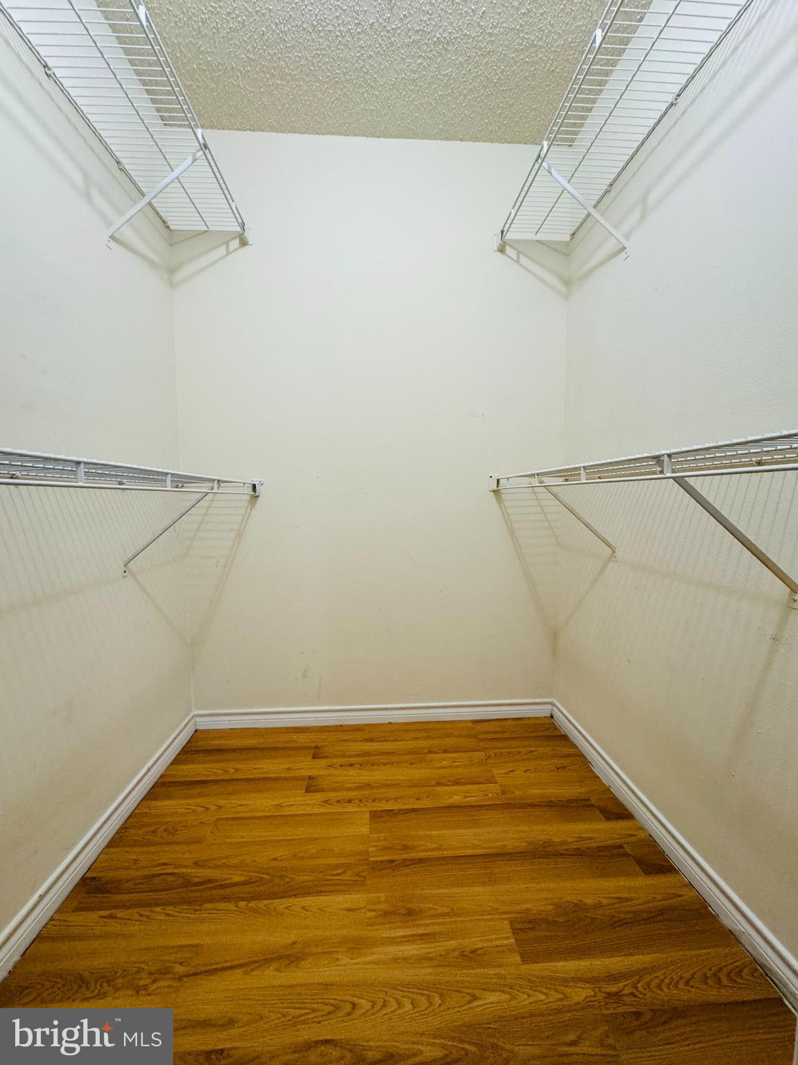 FOUNTAINS AT MCLEAN - Residential Lease