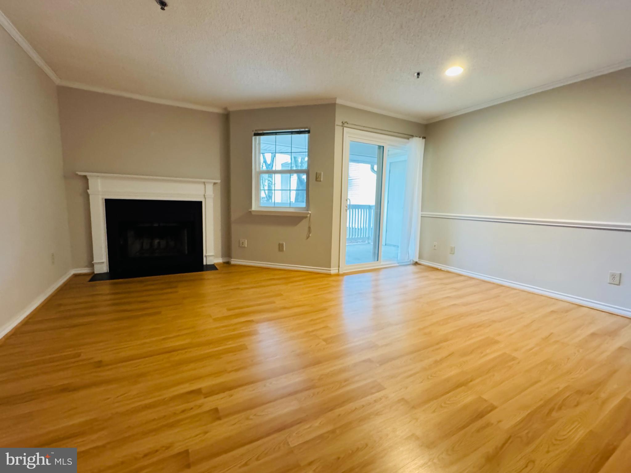 FOUNTAINS AT MCLEAN - Residential Lease