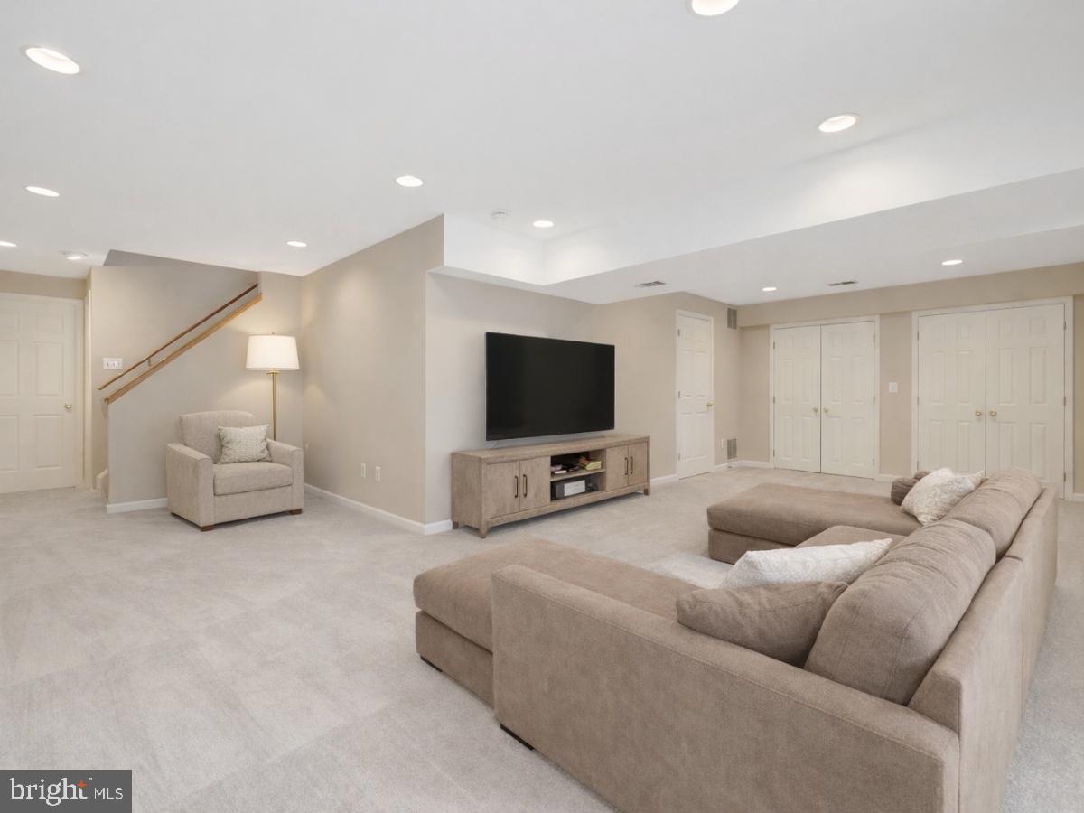 KINGSTREAM - Residential