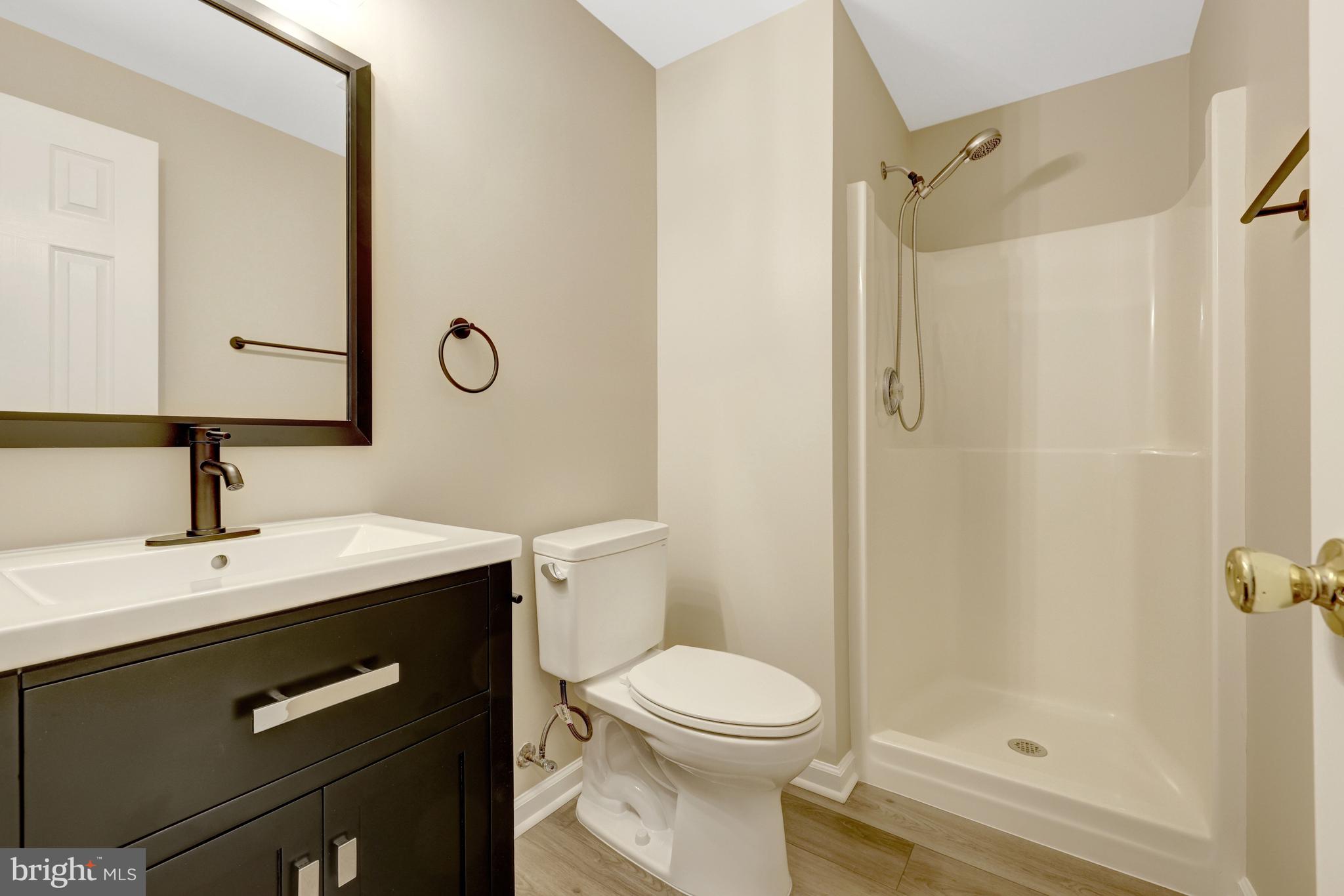 KINGSTREAM - Residential