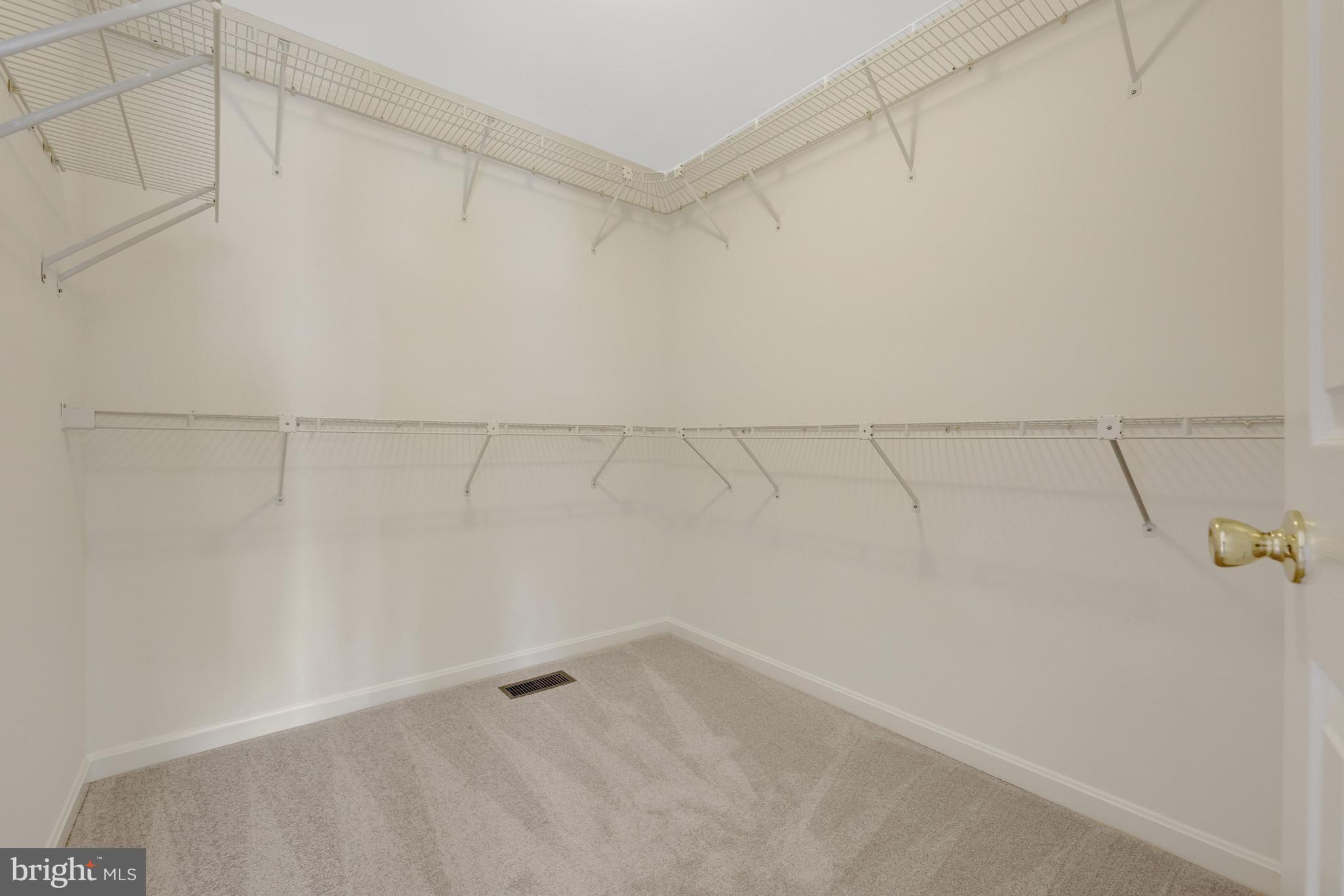 KINGSTREAM - Residential