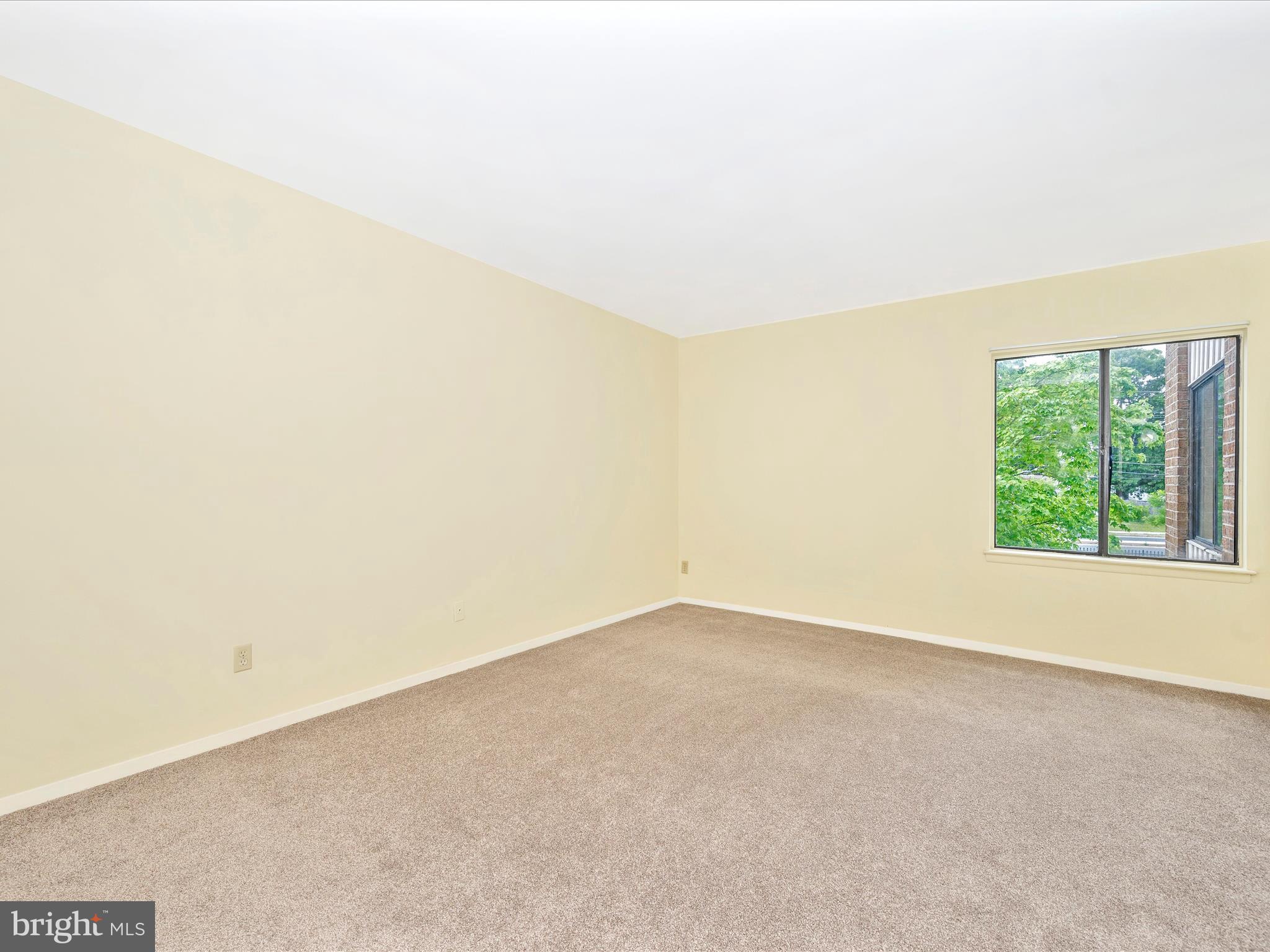 CHERRY GLEN - Residential