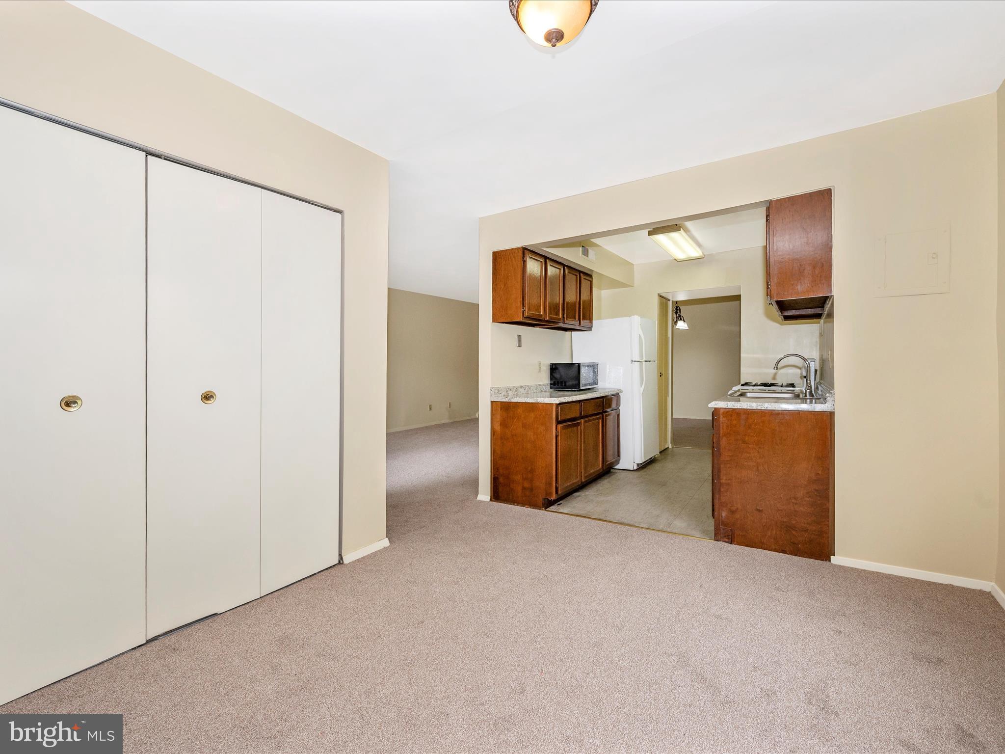 CHERRY GLEN - Residential