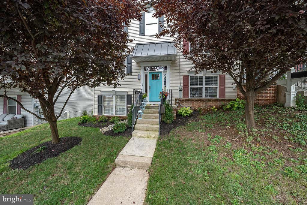 Photo of 111 Merion Avenue, WEST CONSHOHOCKEN, PA 19428 (MLS # PAMC2191484)
