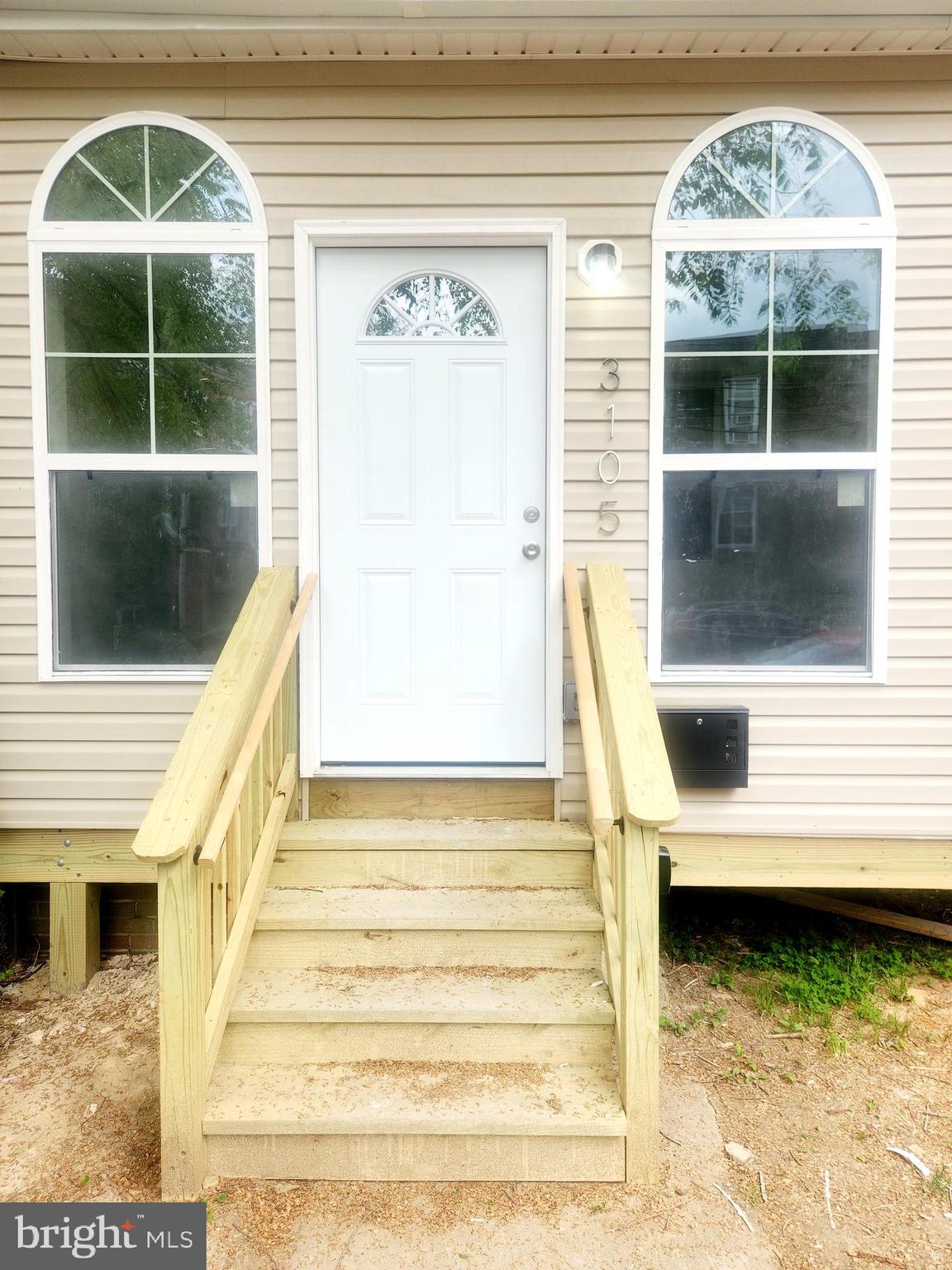 WAVERLY - Residential Lease