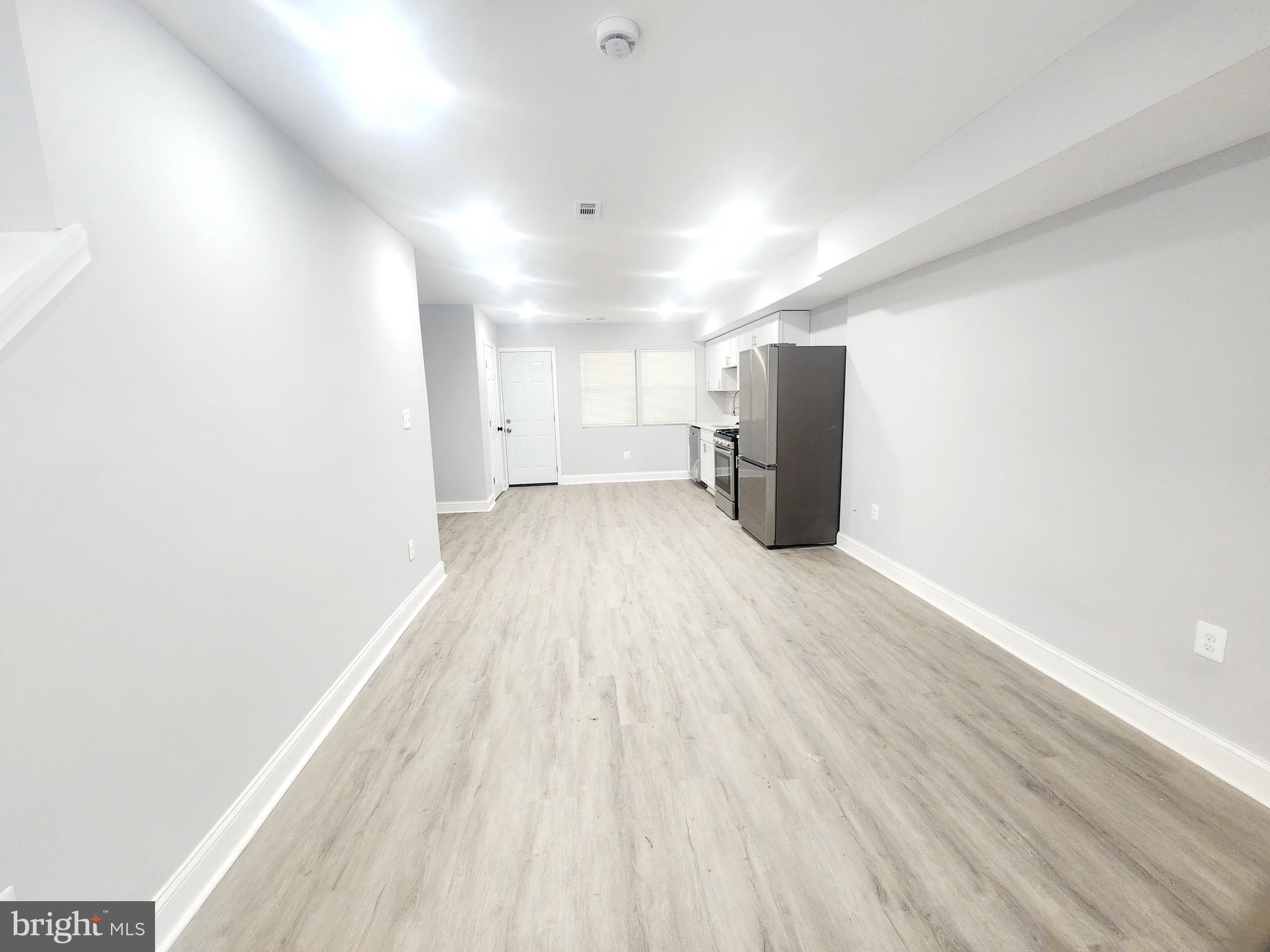 WAVERLY - Residential Lease