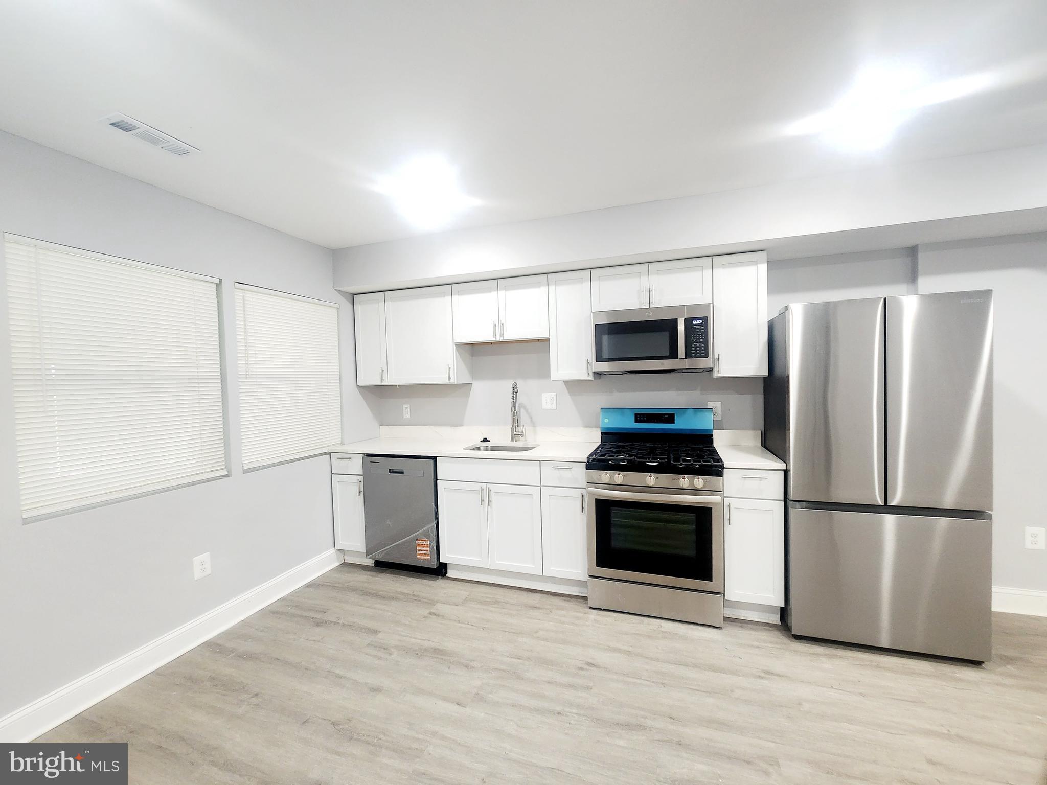 WAVERLY - Residential Lease