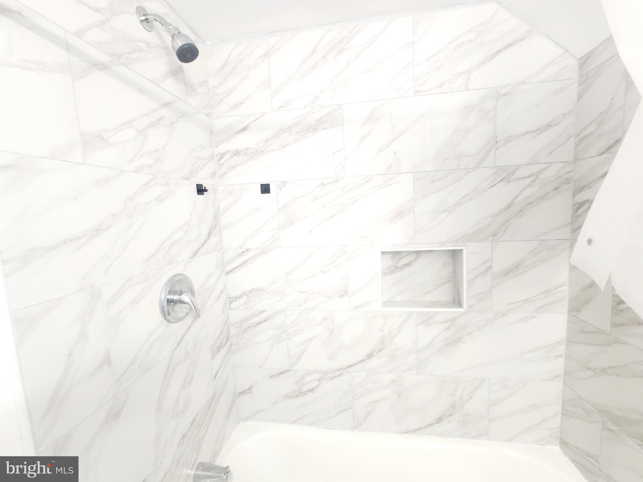 WAVERLY - Residential Lease