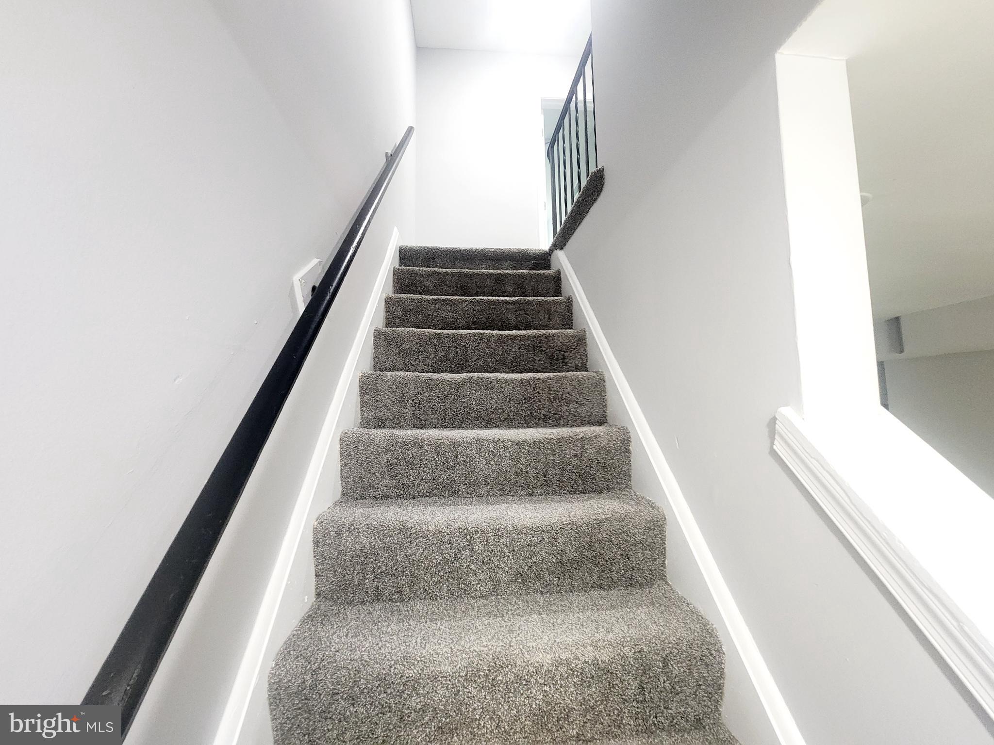 WAVERLY - Residential Lease