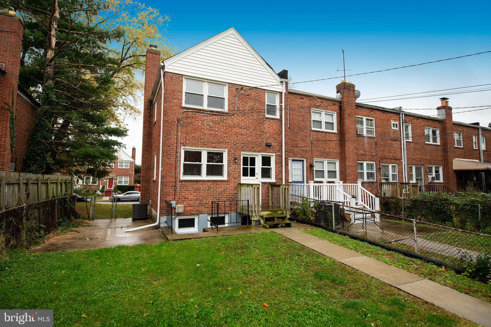 PARKSIDE - Residential