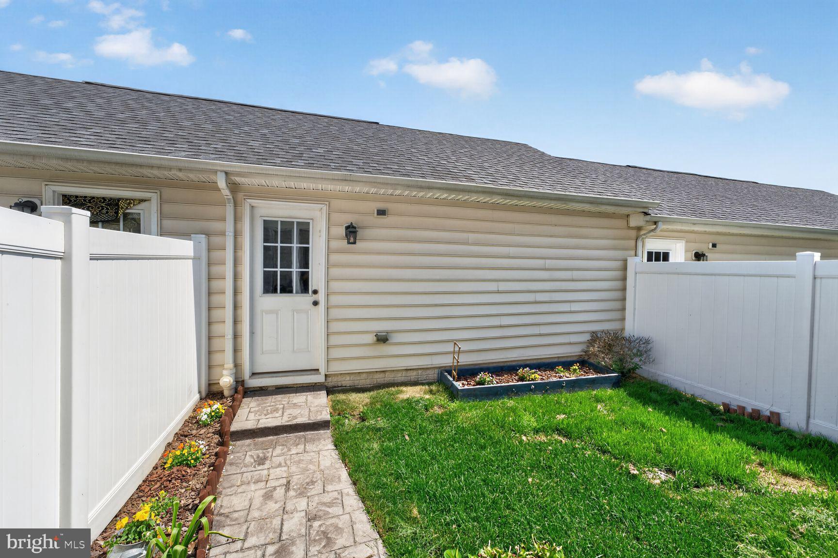 MARKET SQUARE - Residential