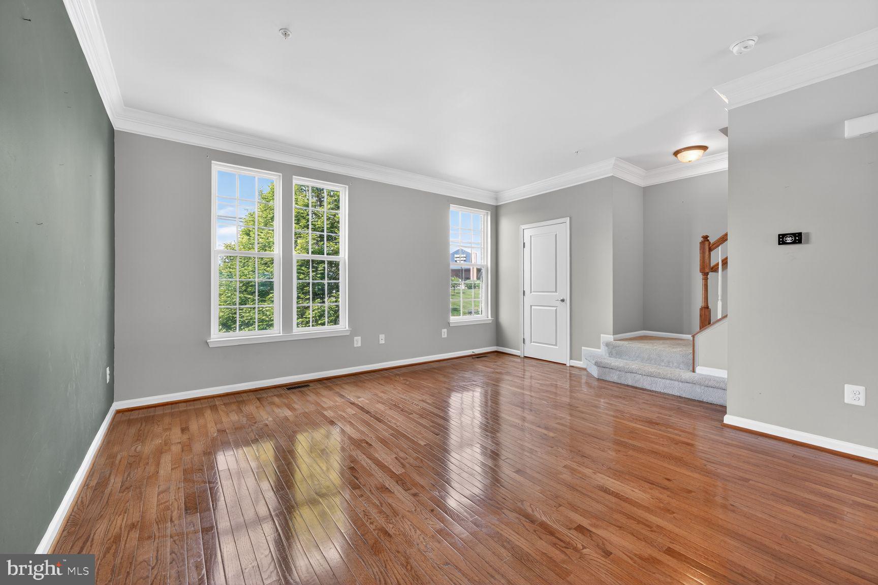 MARKET SQUARE - Residential