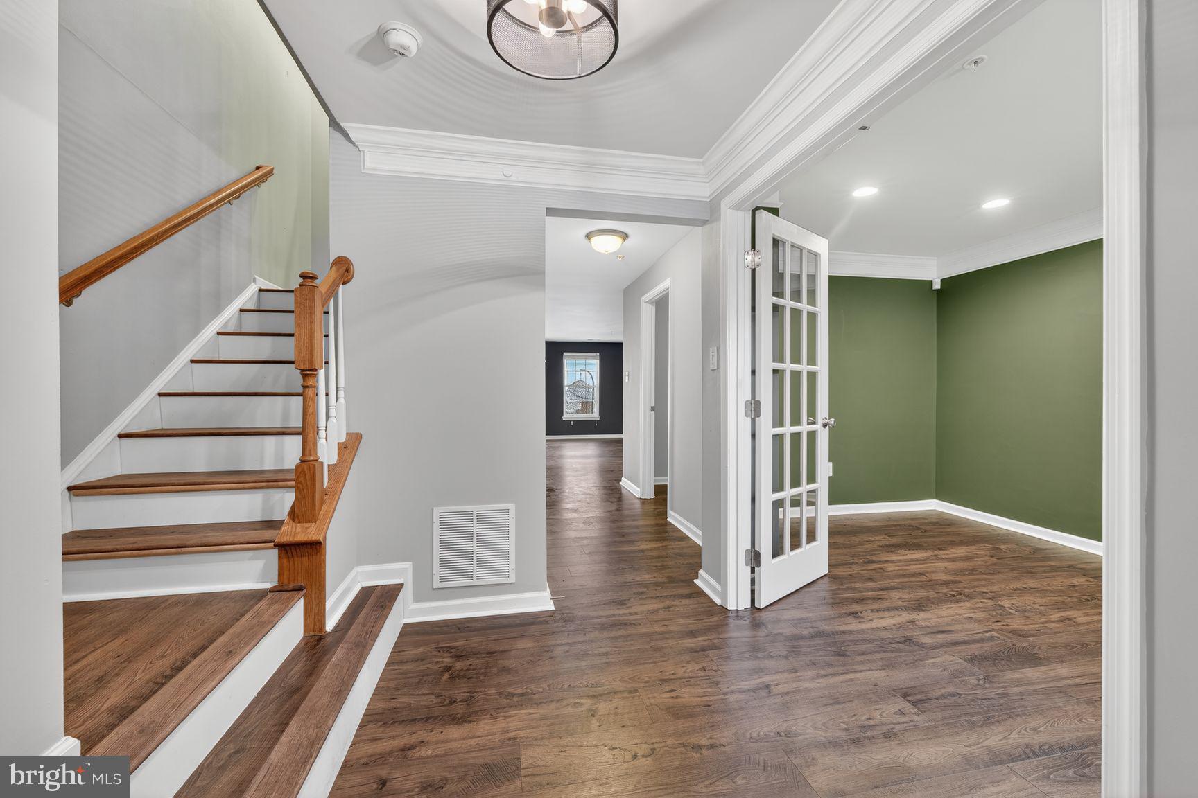 MARKET SQUARE - Residential