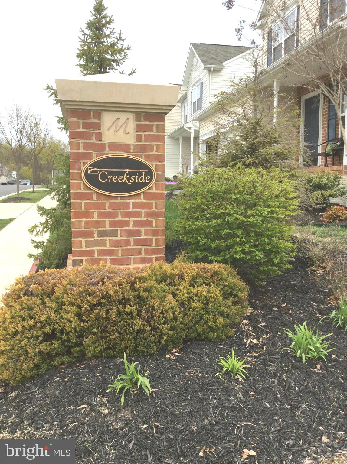 CREEKSIDE - Residential