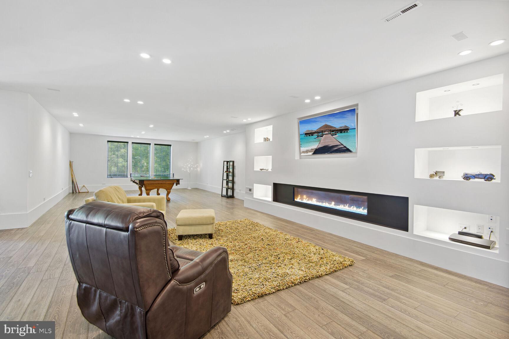 GRANT AT WILLOWSFORD - Residential