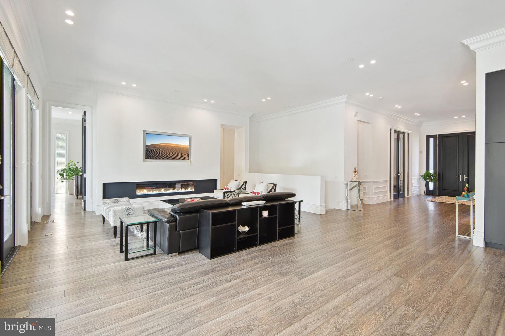 GRANT AT WILLOWSFORD - Residential