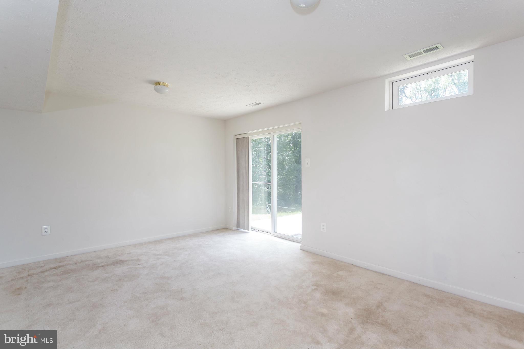 POMEROY MANOR - Residential