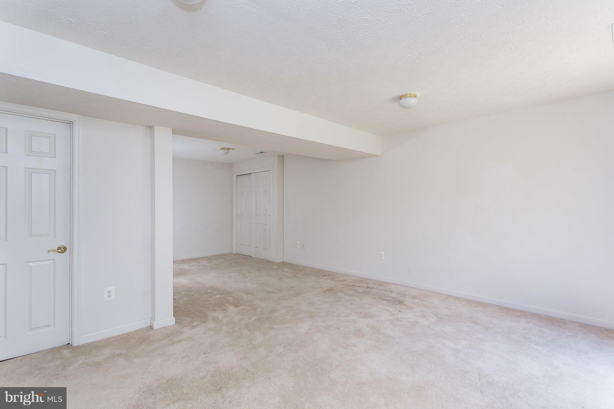 POMEROY MANOR - Residential