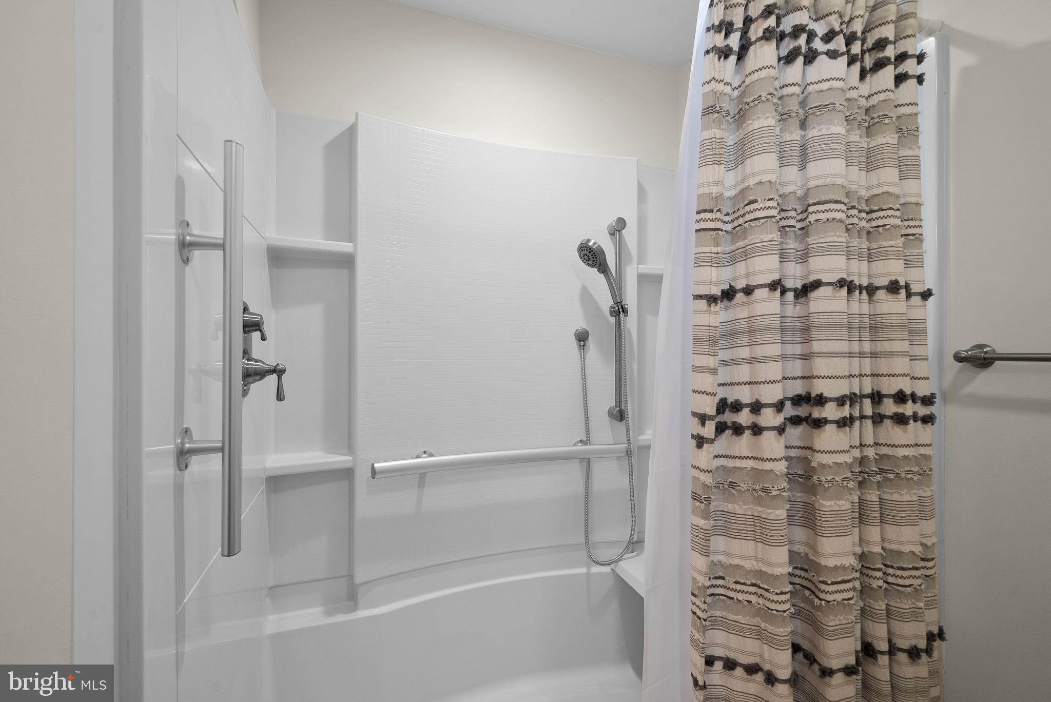 LISETER - Residential