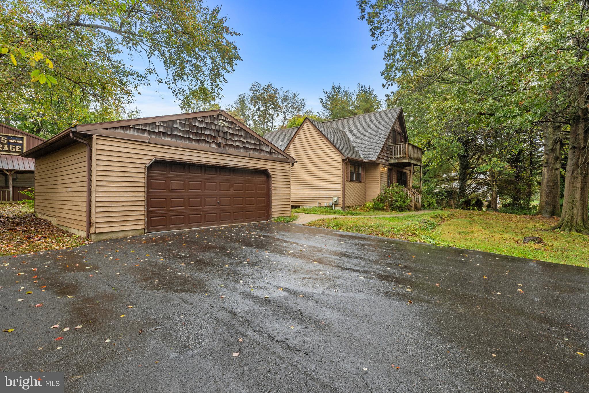 1003 JACKSON HALL SCHOOL ROAD
