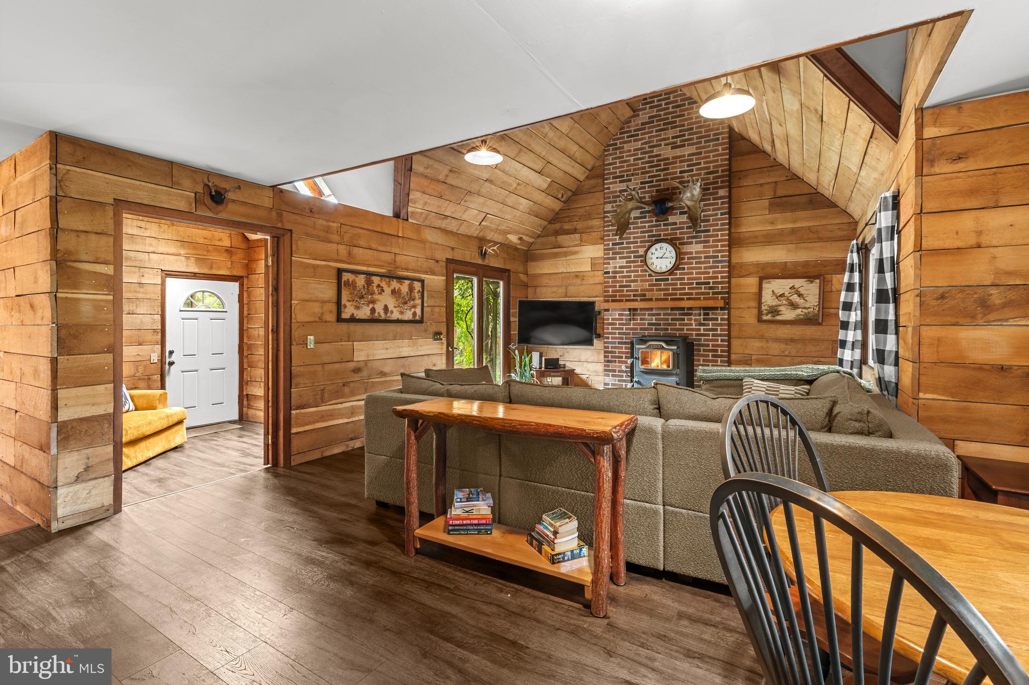 FAIR HILL - Residential