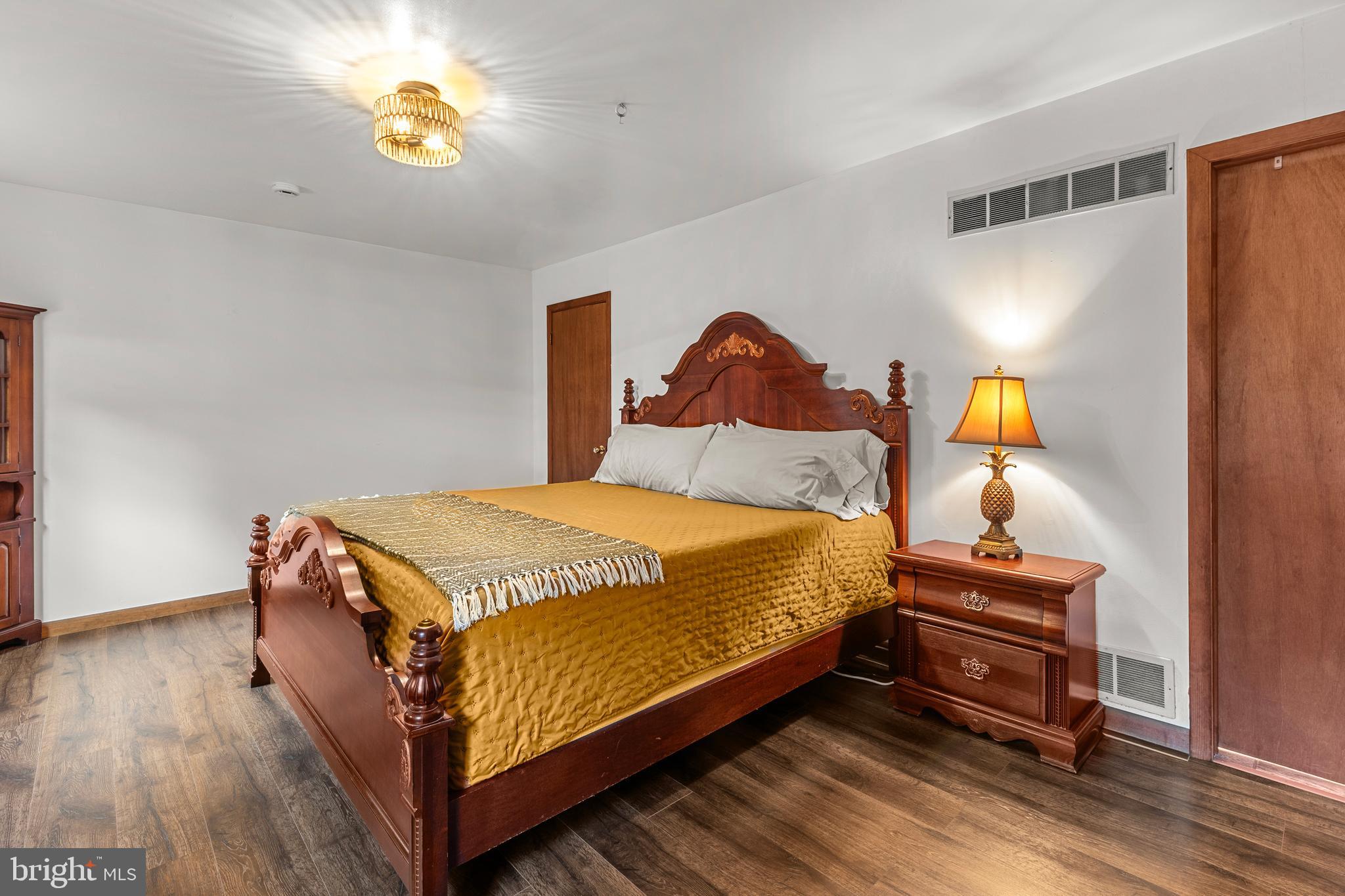 FAIR HILL - Residential