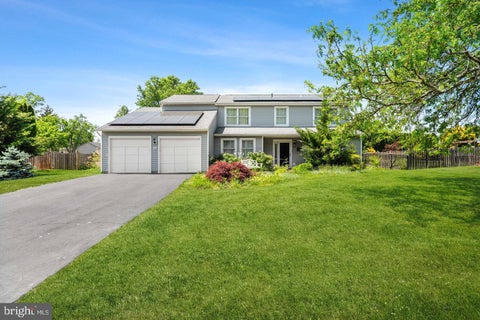 Photo of 52 Krebs Rd, PLAINSBORO, NJ 08536 (MLS # NJMX2013184)