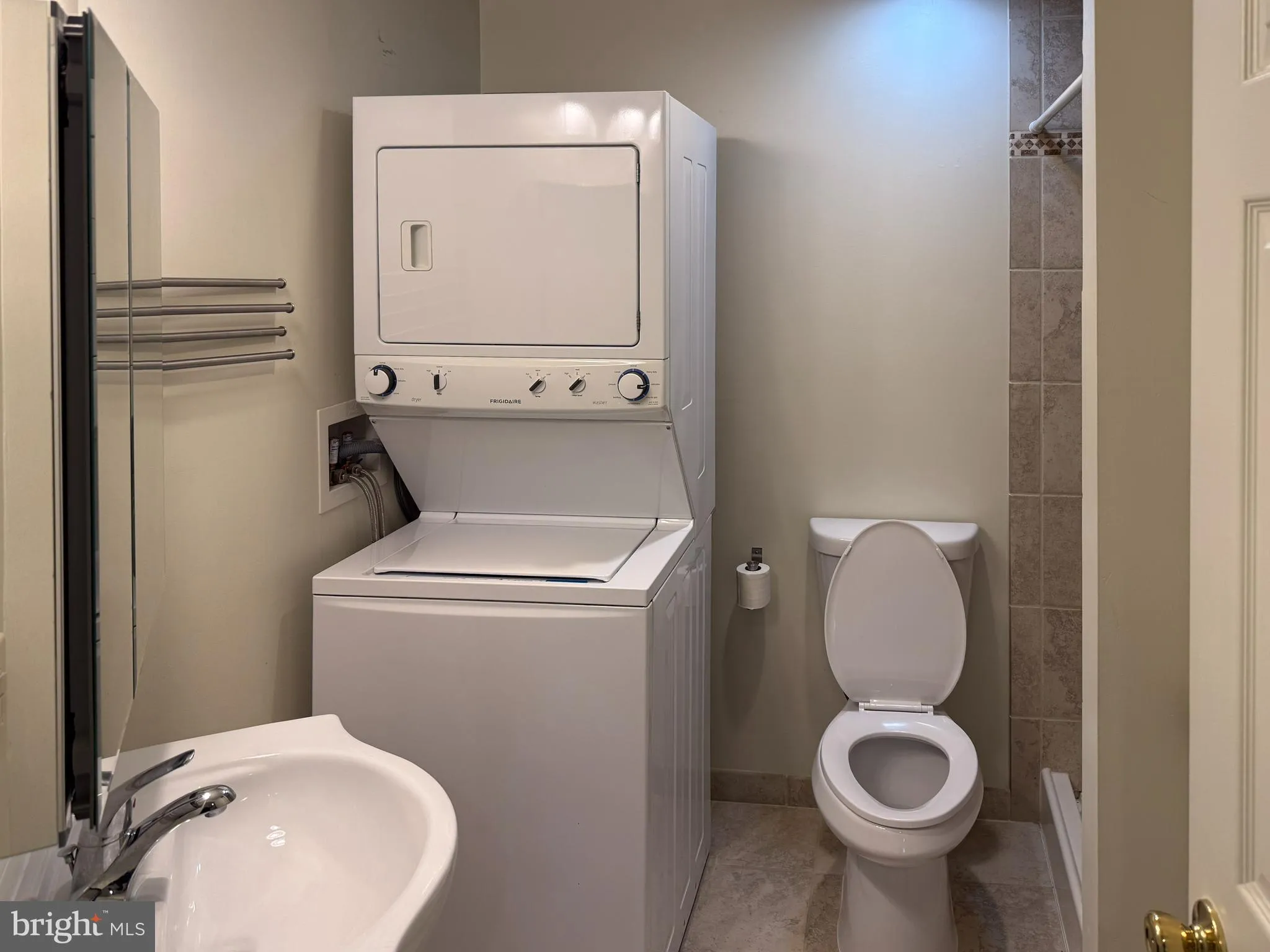 Additional image 17 of 1510 Fairmount Avenue Unit 2F, Philadelphia, PA 19130