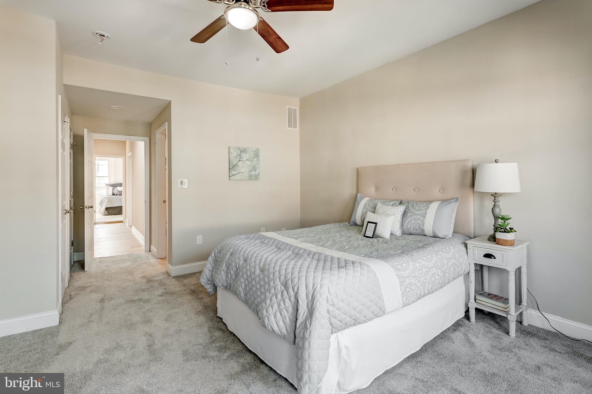 GREEKTOWN - Residential