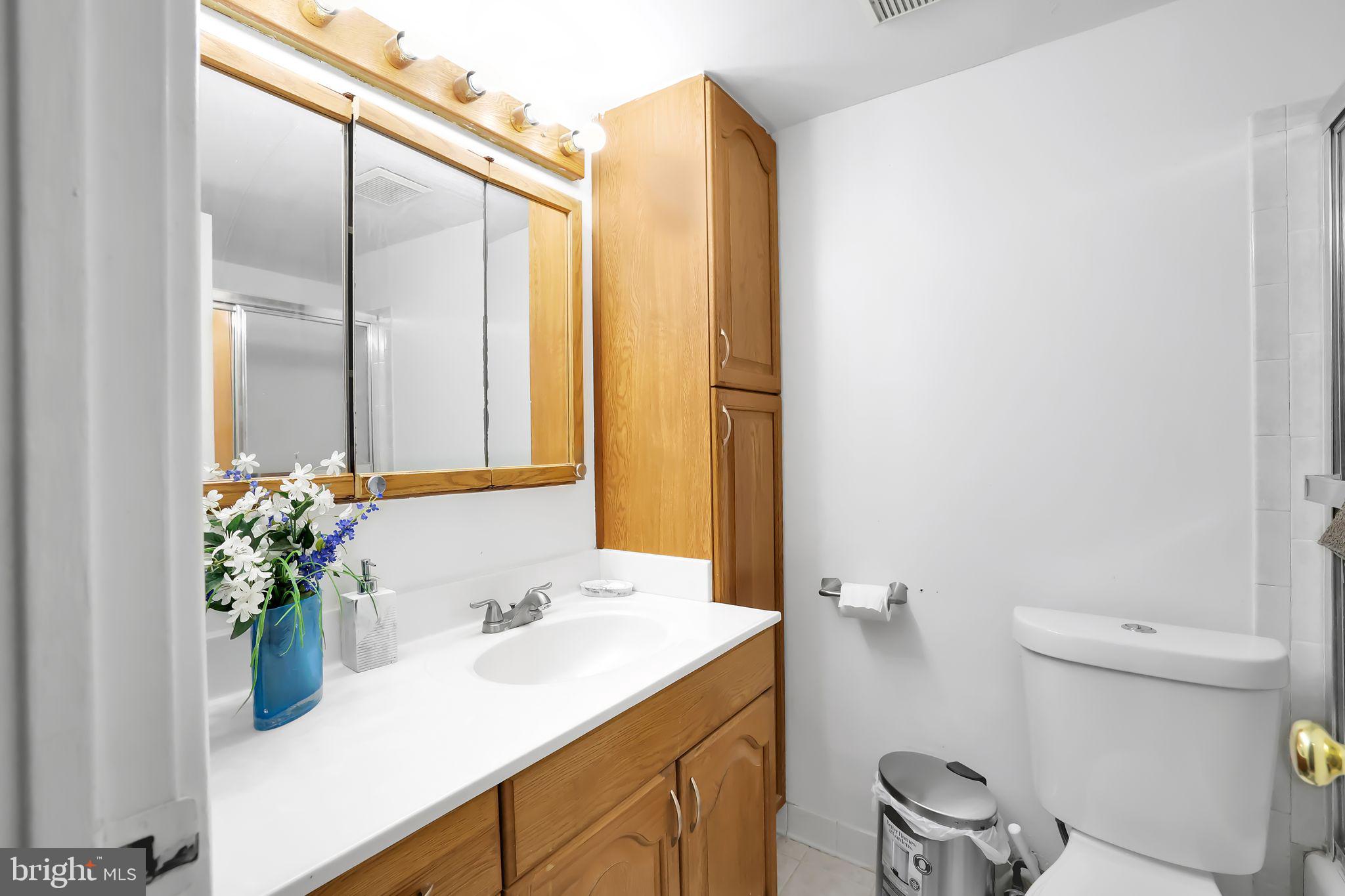 BETHESDA PARK - Residential