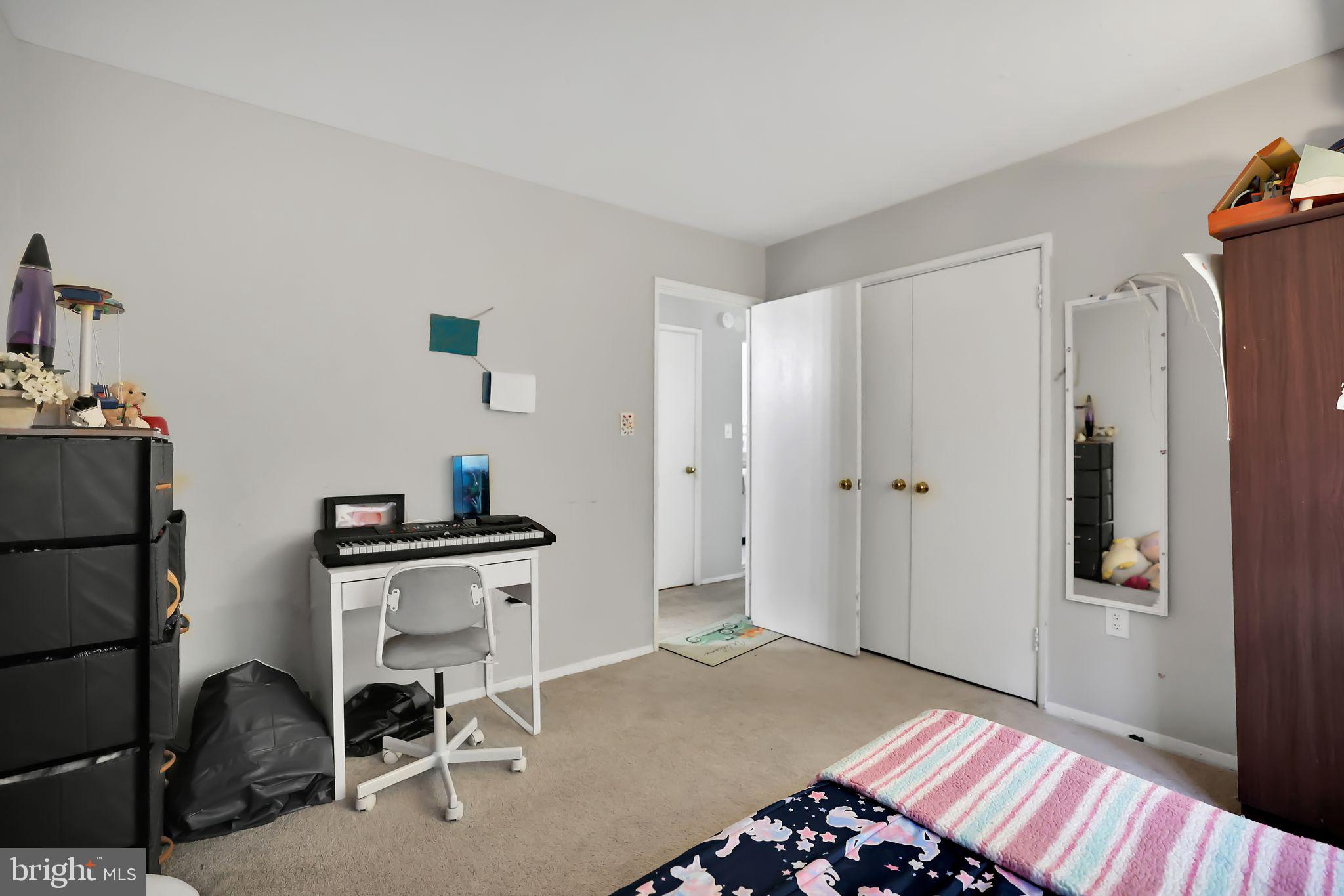 BETHESDA PARK - Residential