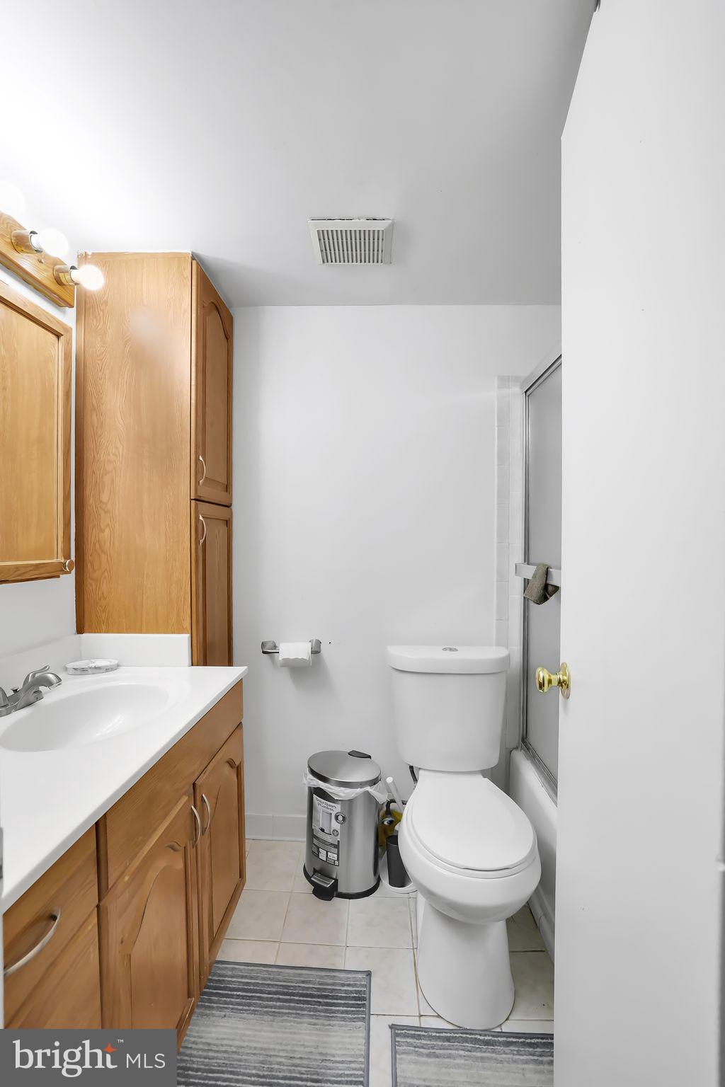 BETHESDA PARK - Residential