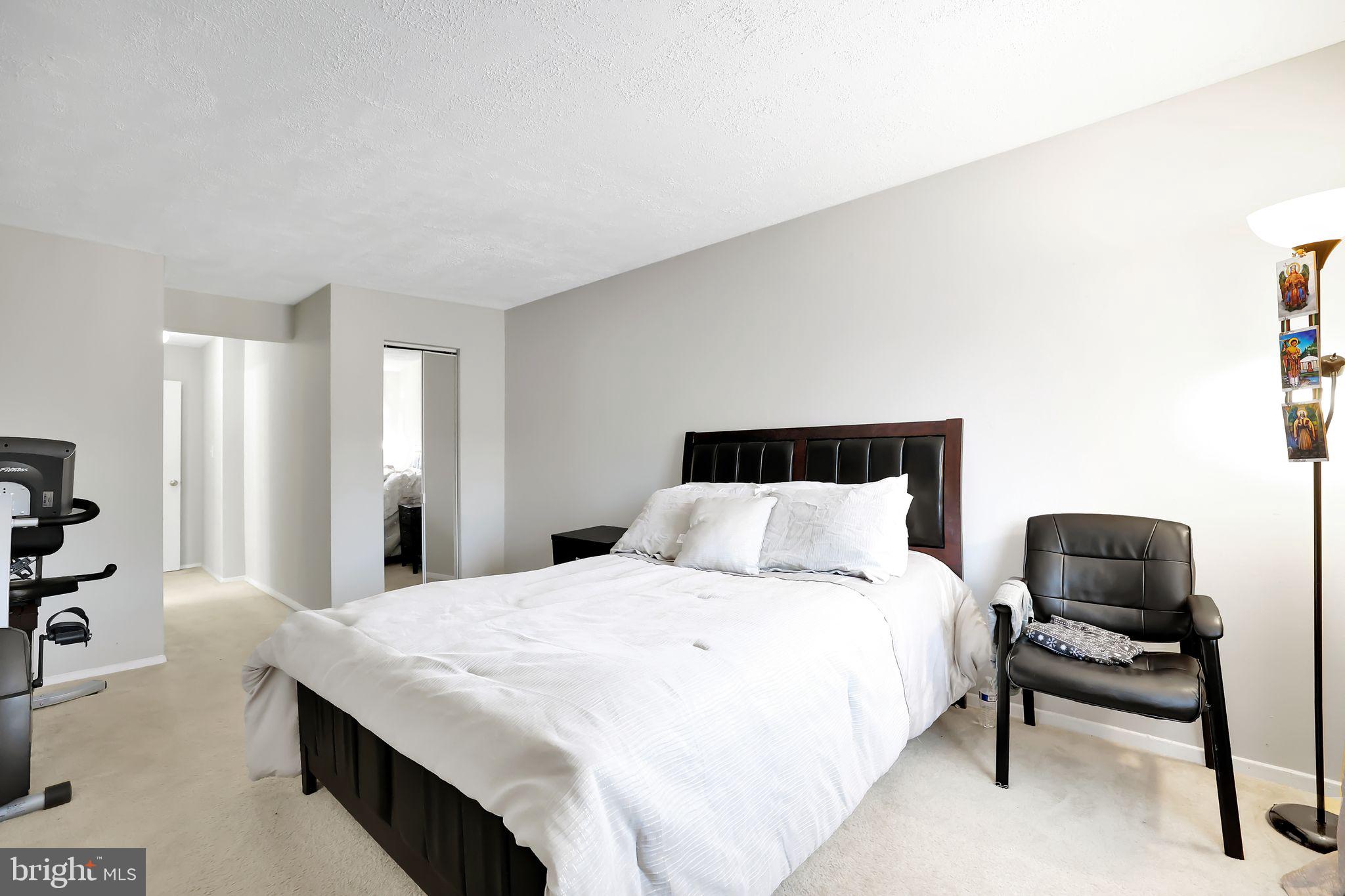 BETHESDA PARK - Residential