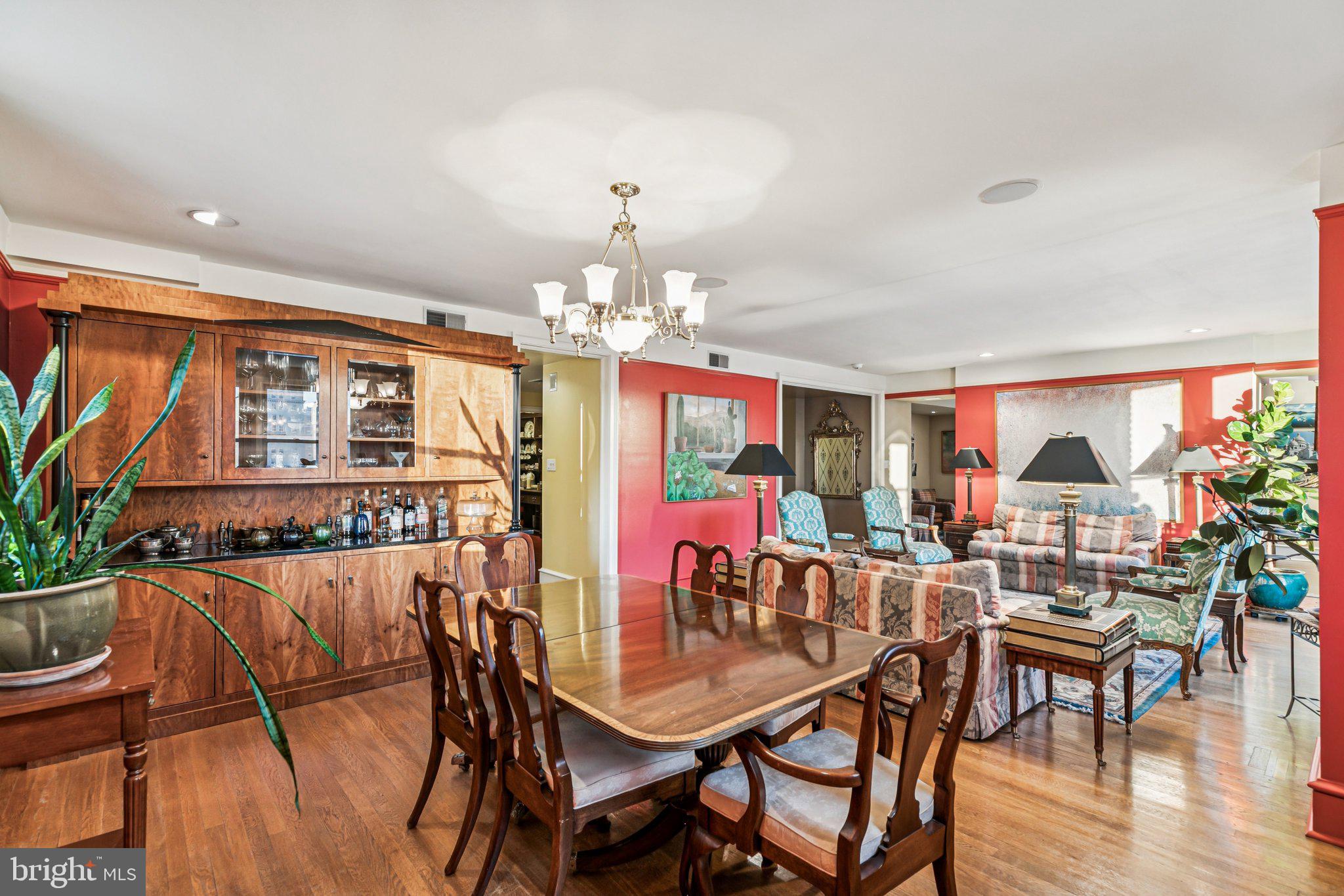 RITTENHOUSE SQUARE - Residential