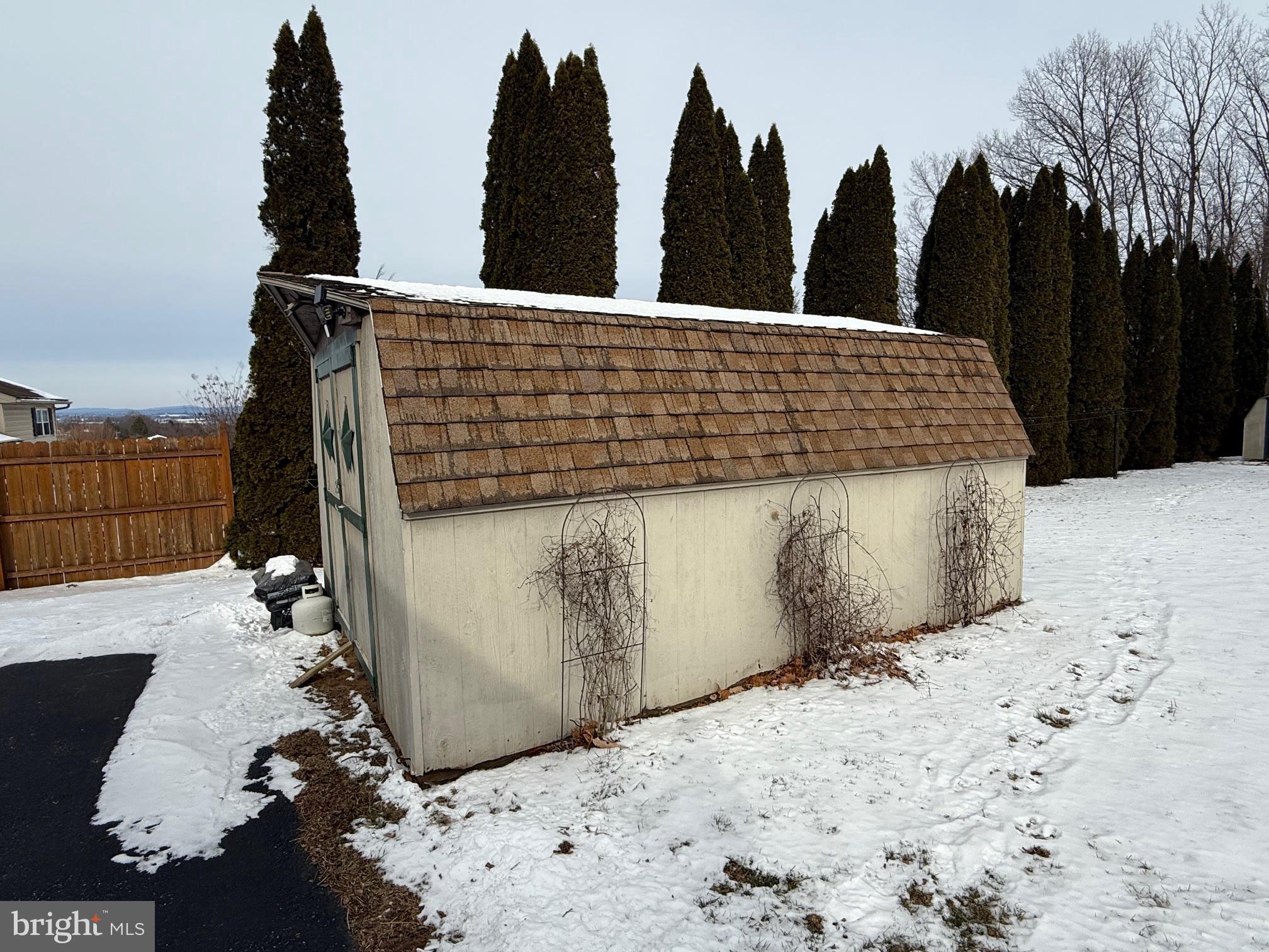 NORTH CODORUS TWP - Residential