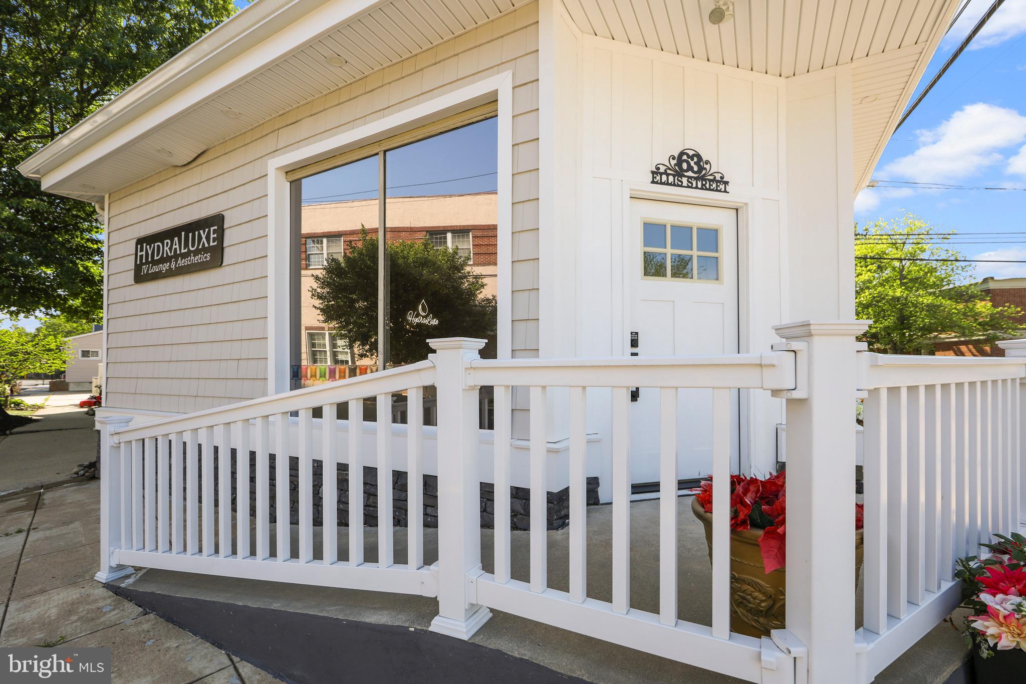 63 ELLIS STREET A