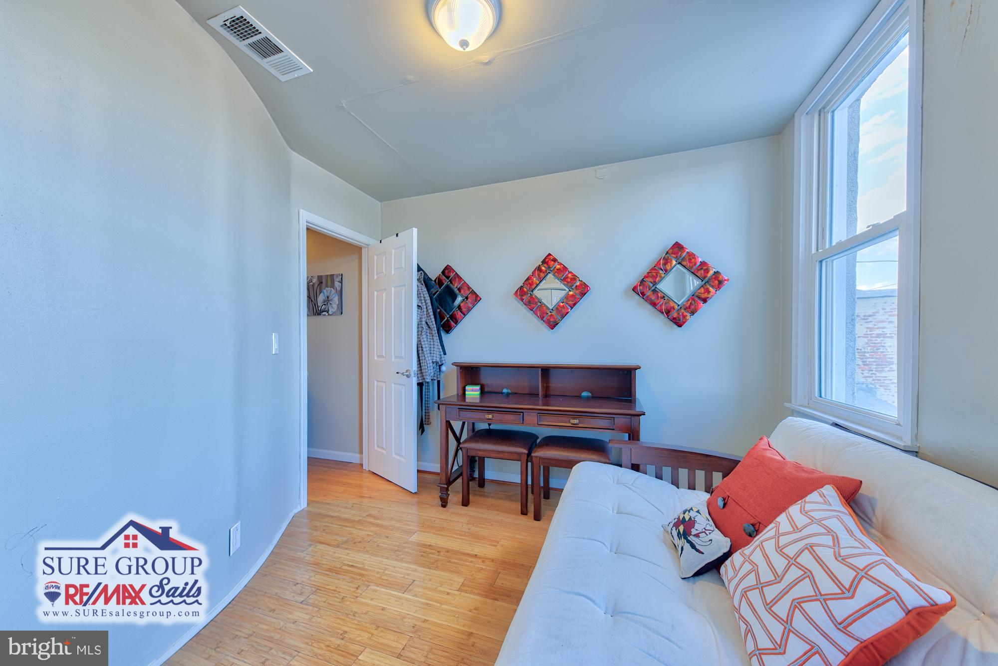 HIGHLAND - Residential Lease