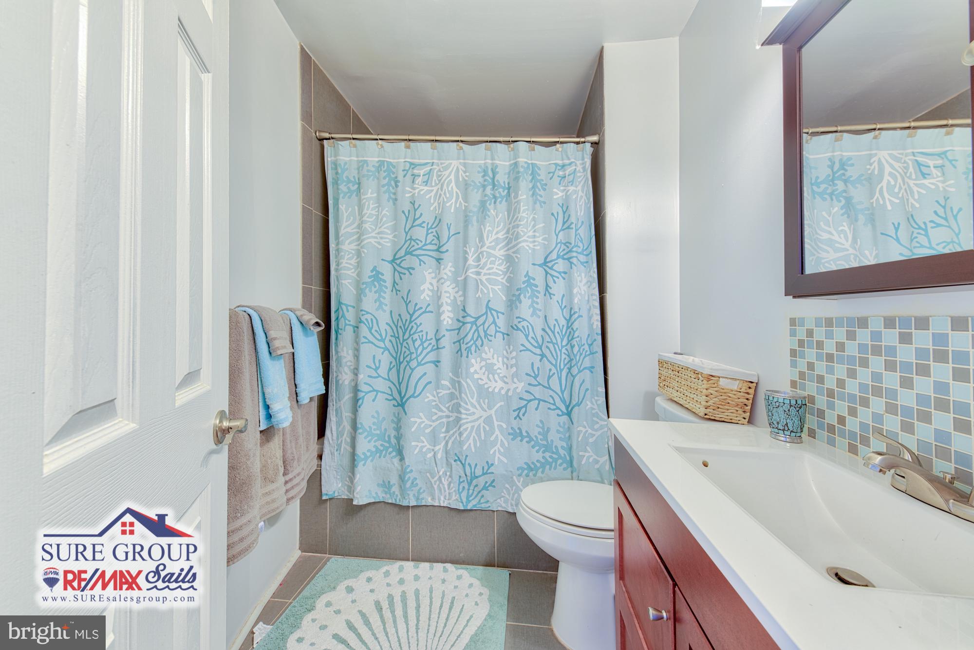 HIGHLAND - Residential Lease