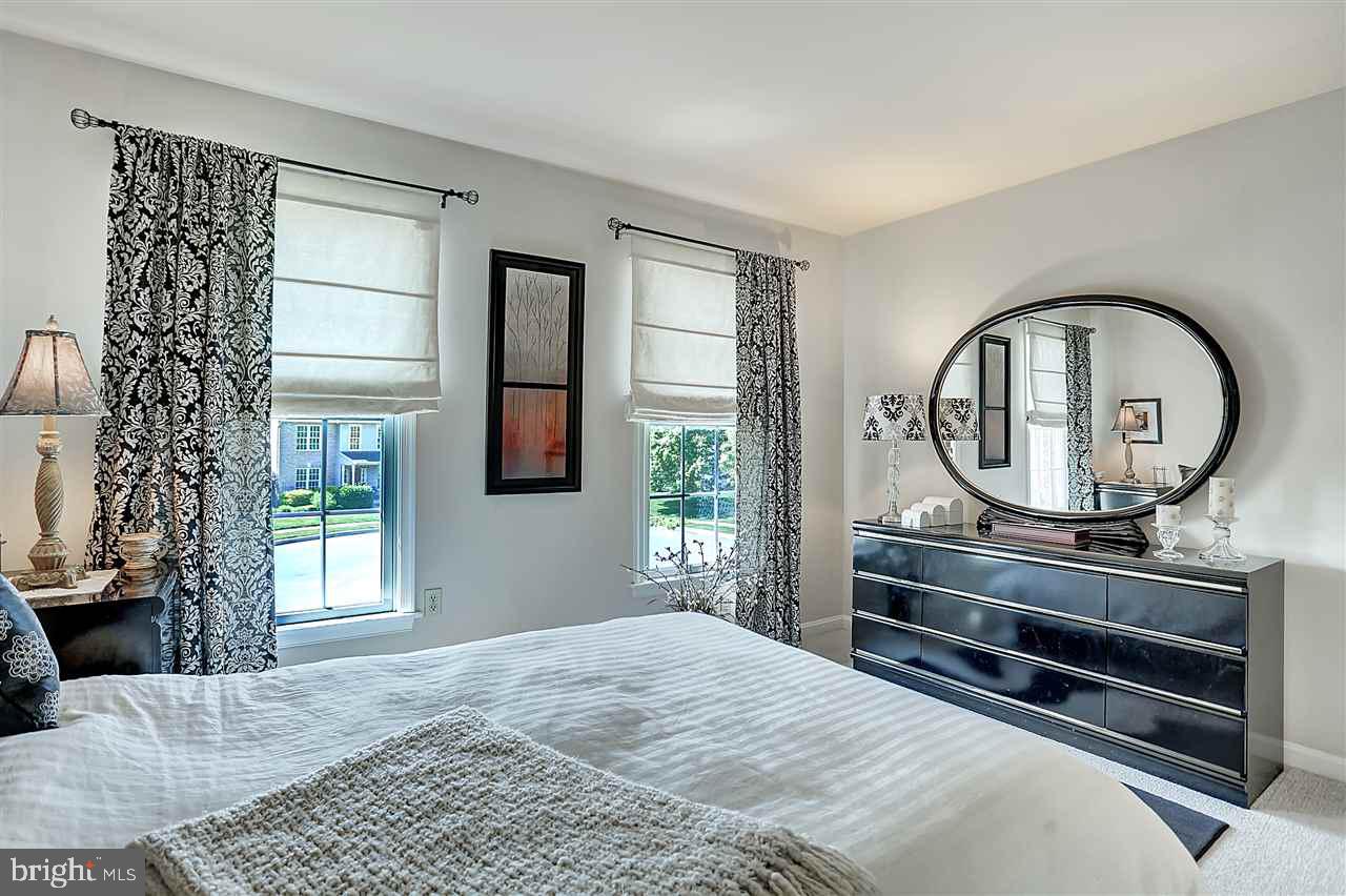 BEACON HILL - Residential