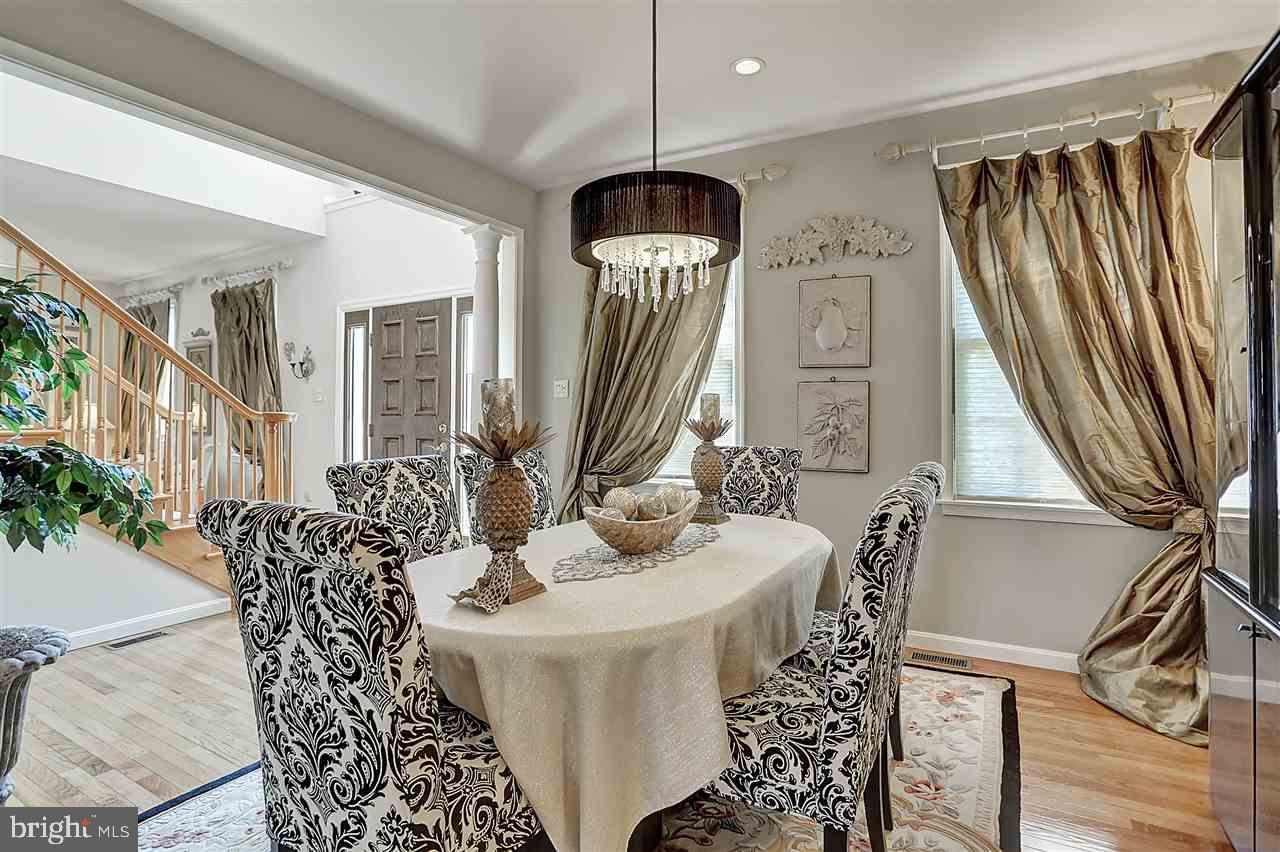 BEACON HILL - Residential