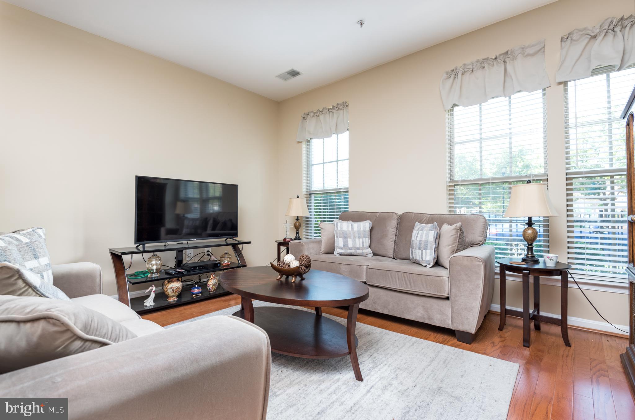 MADISON CRESCENT CONDOMINIUM - Residential