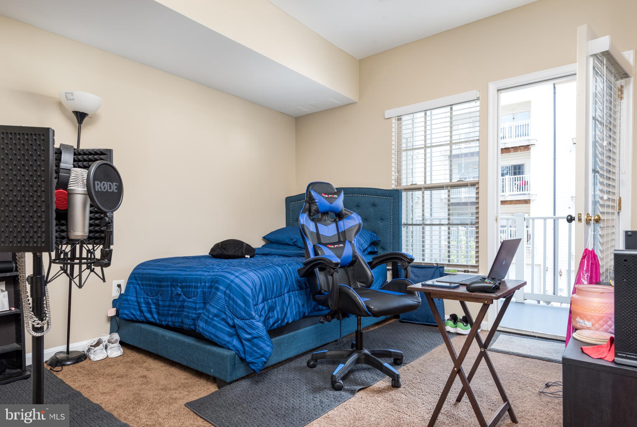 MADISON CRESCENT CONDOMINIUM - Residential