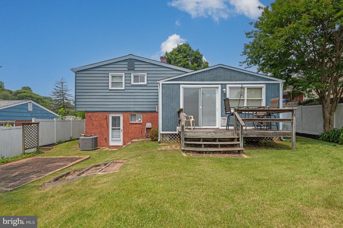 ROYAL VIEW - Residential