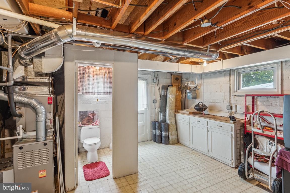 ROYAL VIEW - Residential