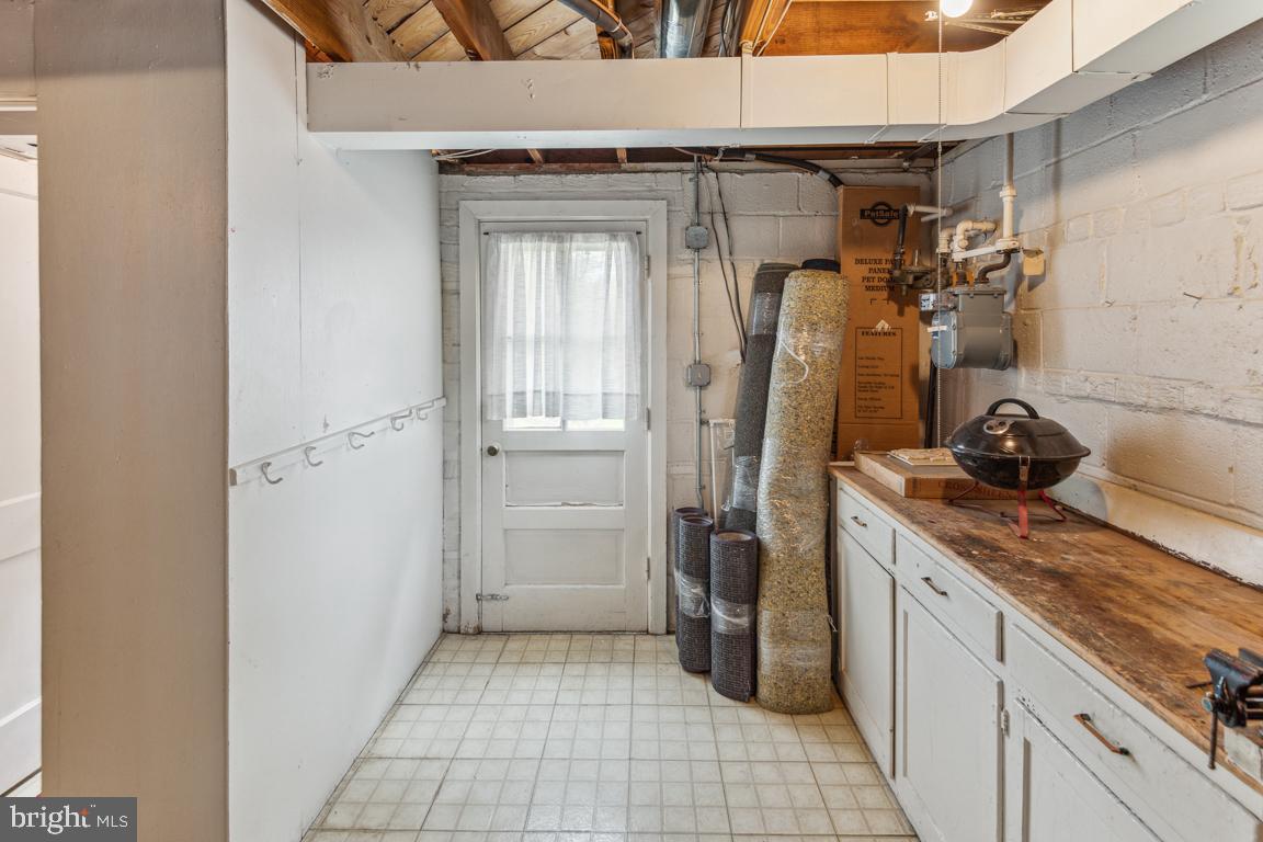 ROYAL VIEW - Residential